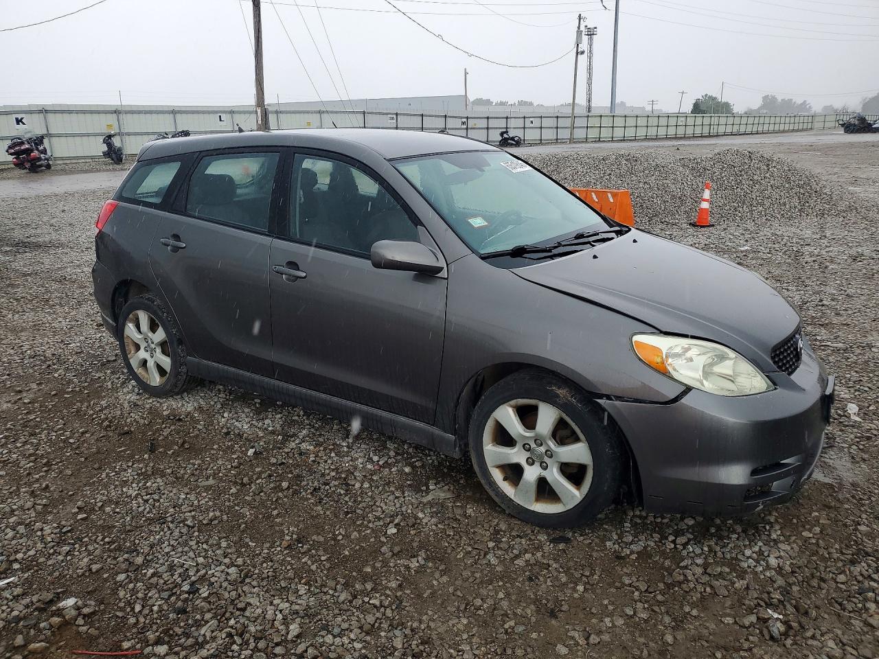 2004 Toyota Corolla Matrix Xr Gray vin: 2T1KR32E04C301842