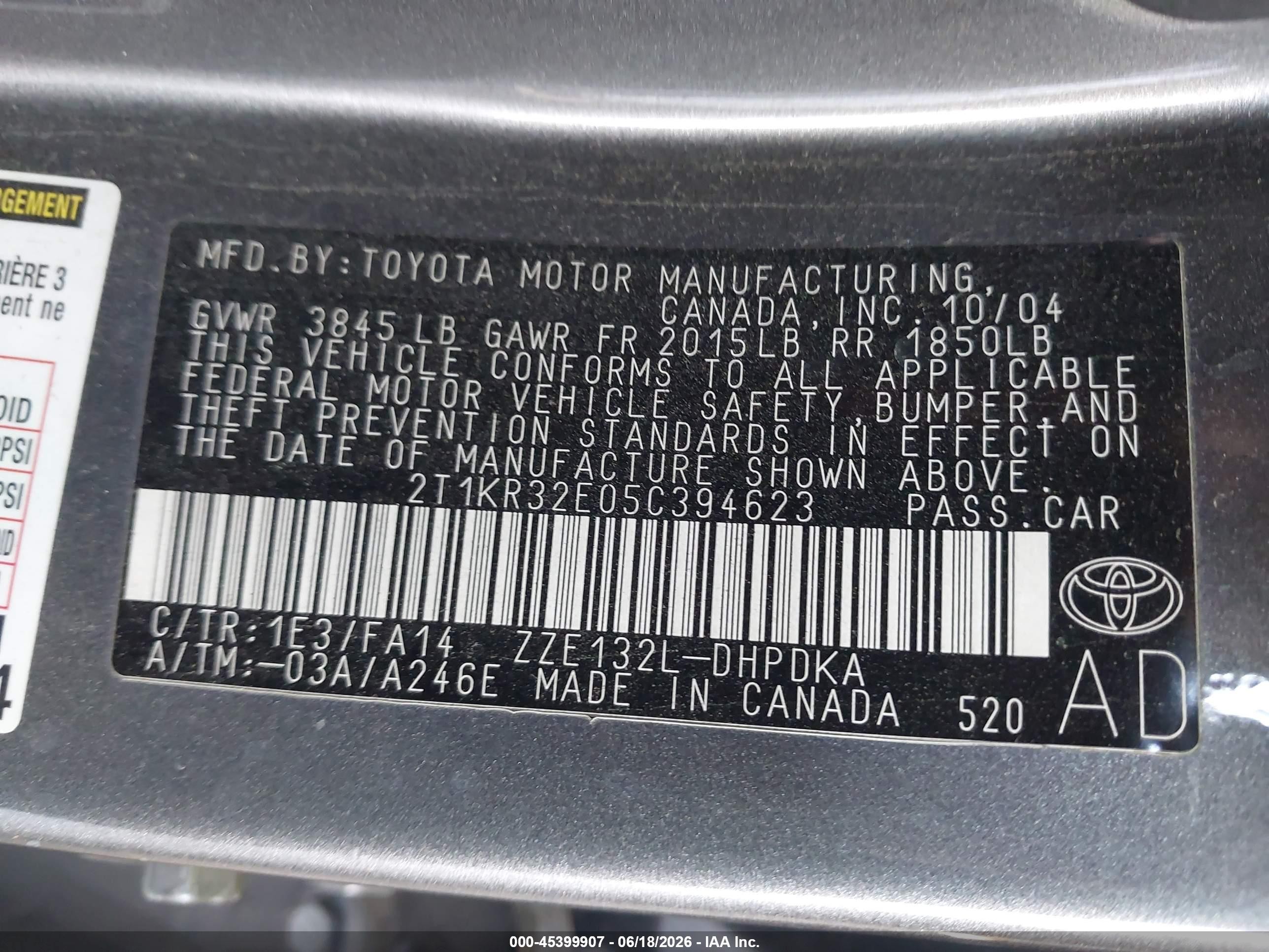 2005 Toyota Matrix Silver vin: 2T1KR32E05C394623