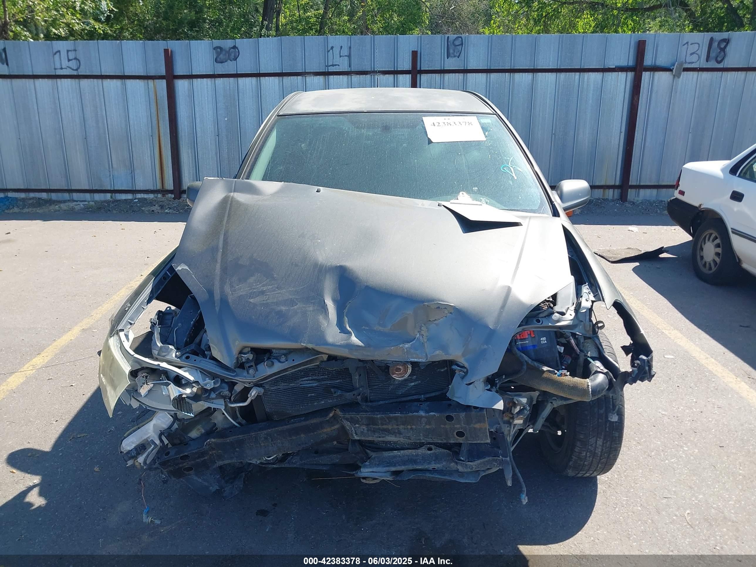 2005 Toyota Matrix Xr Silver vin: 2T1KR32E05C396808