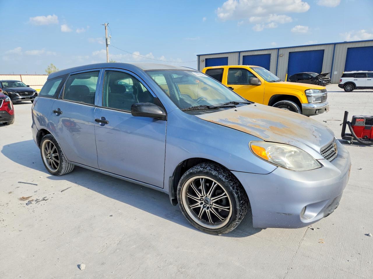 2005 Toyota Matrix Base Blue vin: 2T1KR32E05C436191