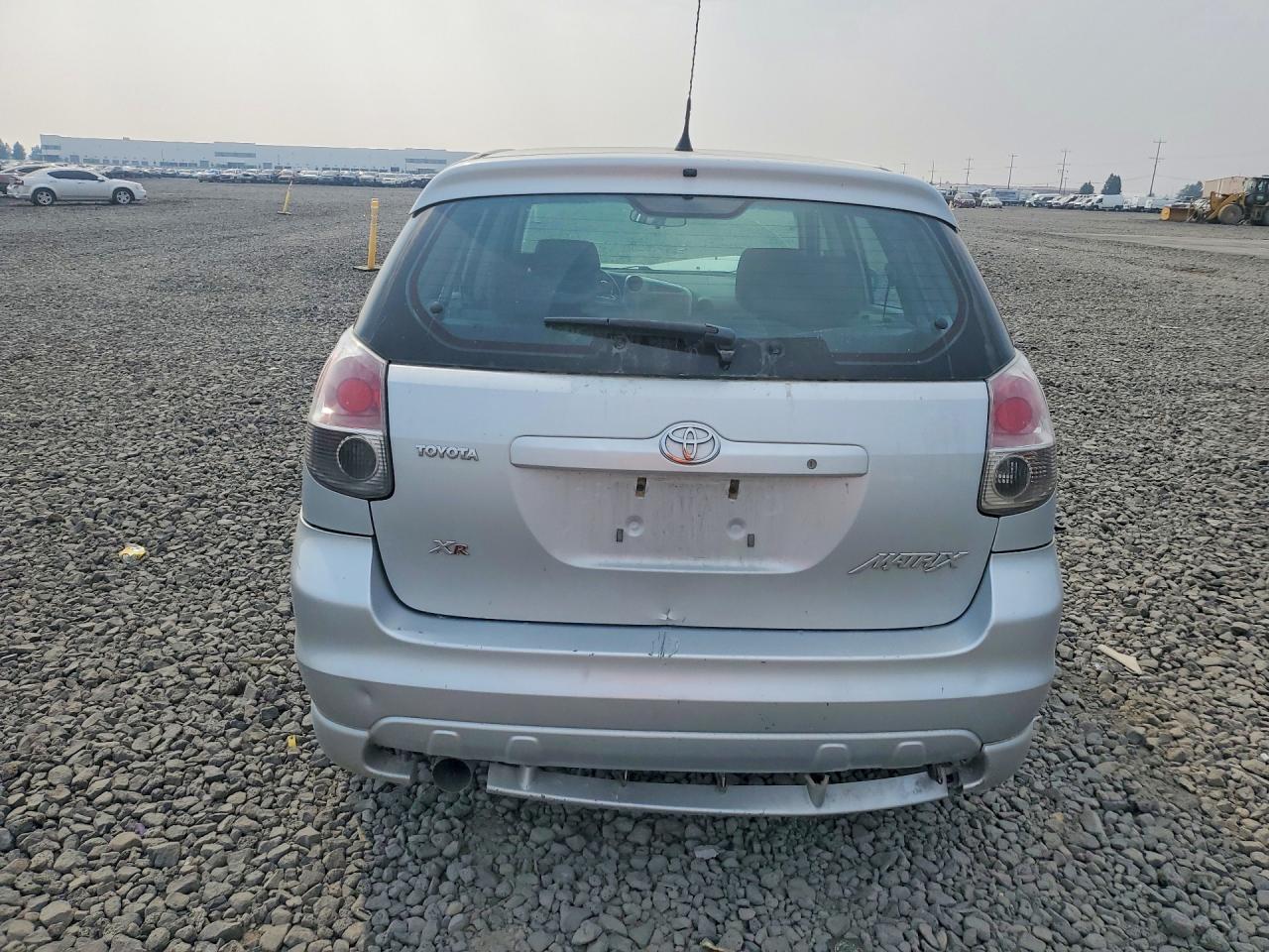 2005 Toyota Matrix Xr Silver vin: 2T1KR32E05C477596