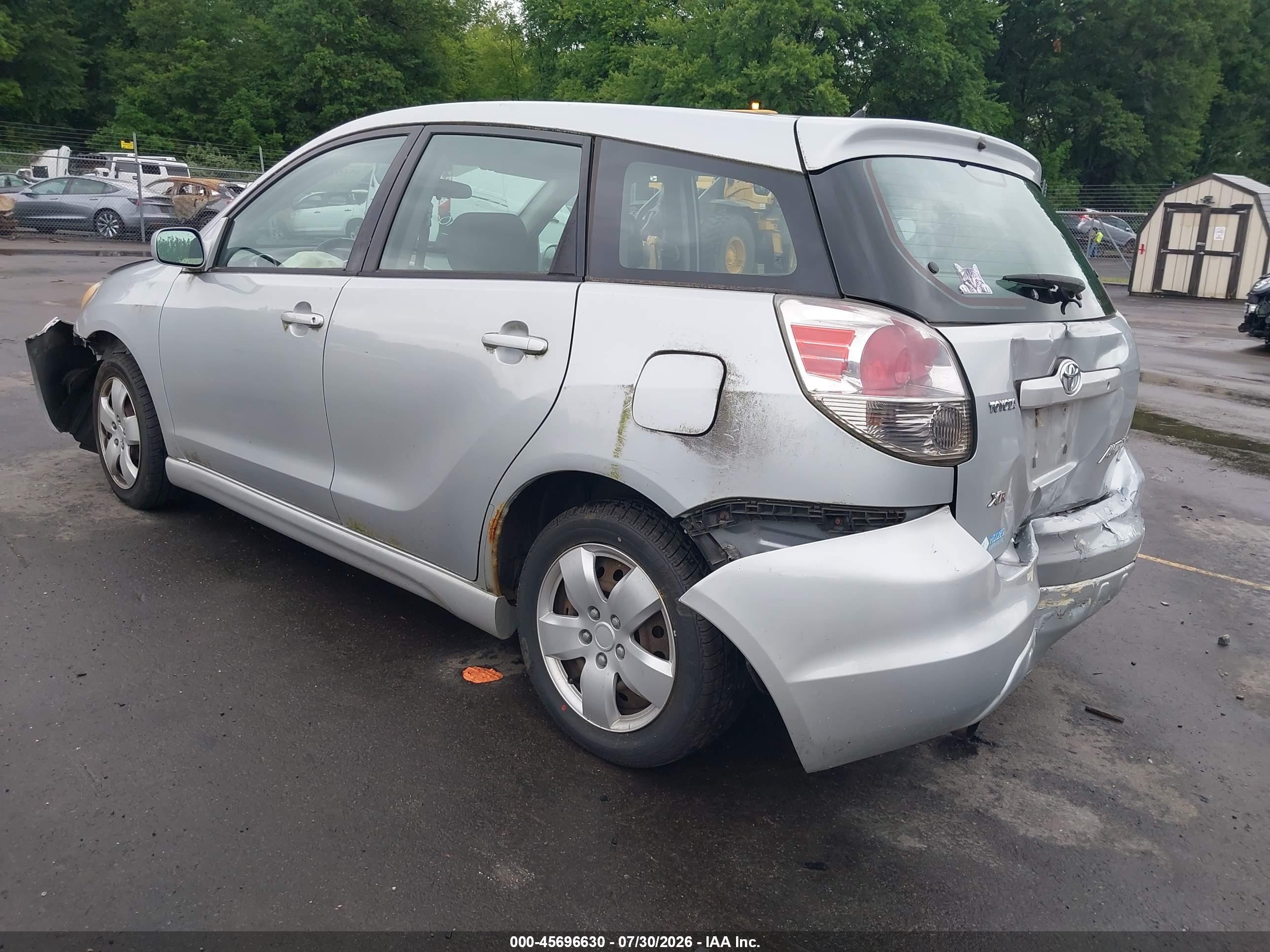 2005 Toyota Matrix Xr Silver vin: 2T1KR32E05C552667