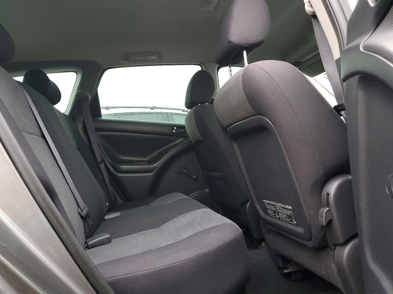 2005 Toyota Corolla Matrix Xr Gray vin: 2T1KR32E05C908101