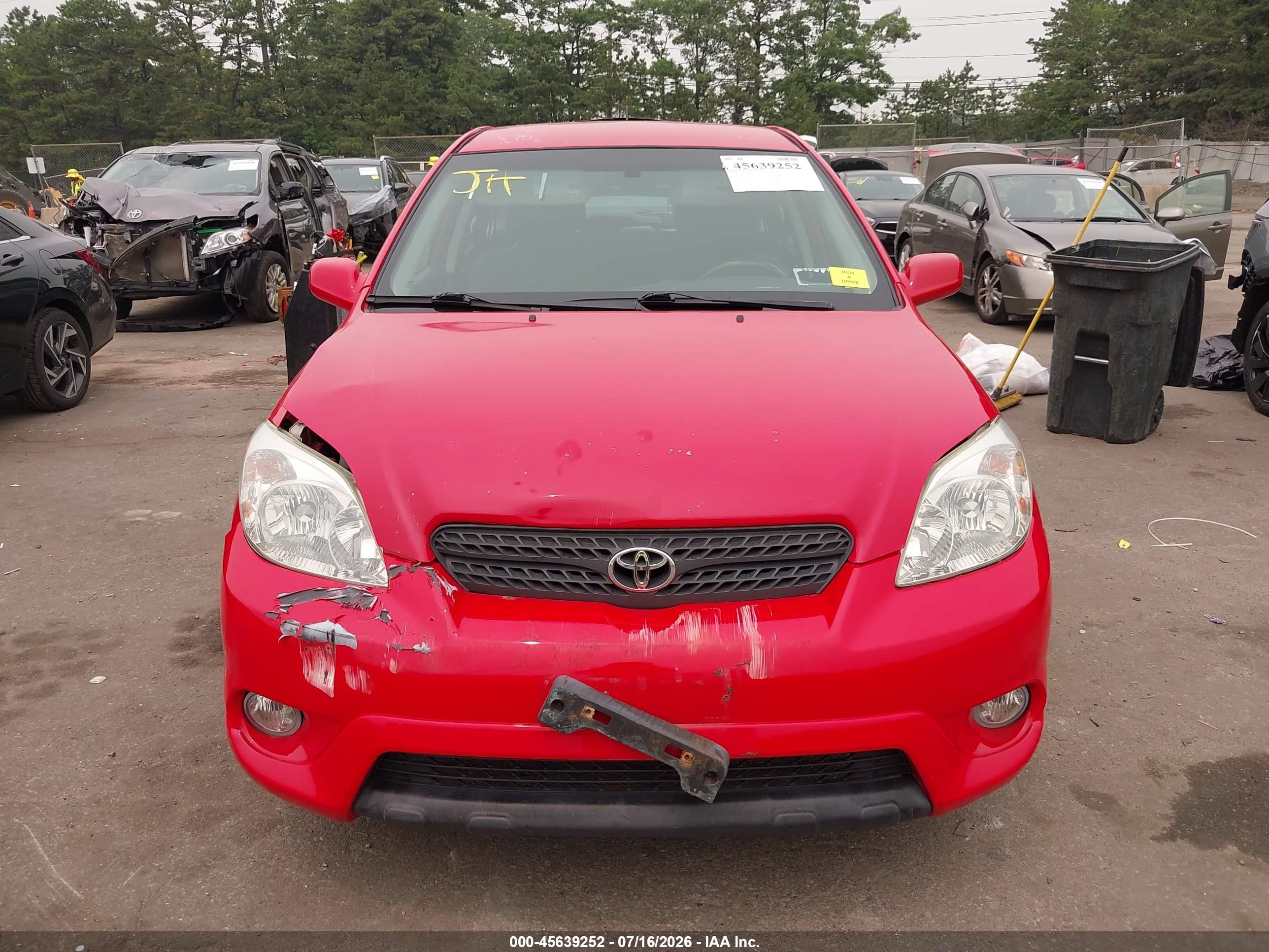 2006 Toyota Matrix Xr Красный vin: 2T1KR32E06C579627