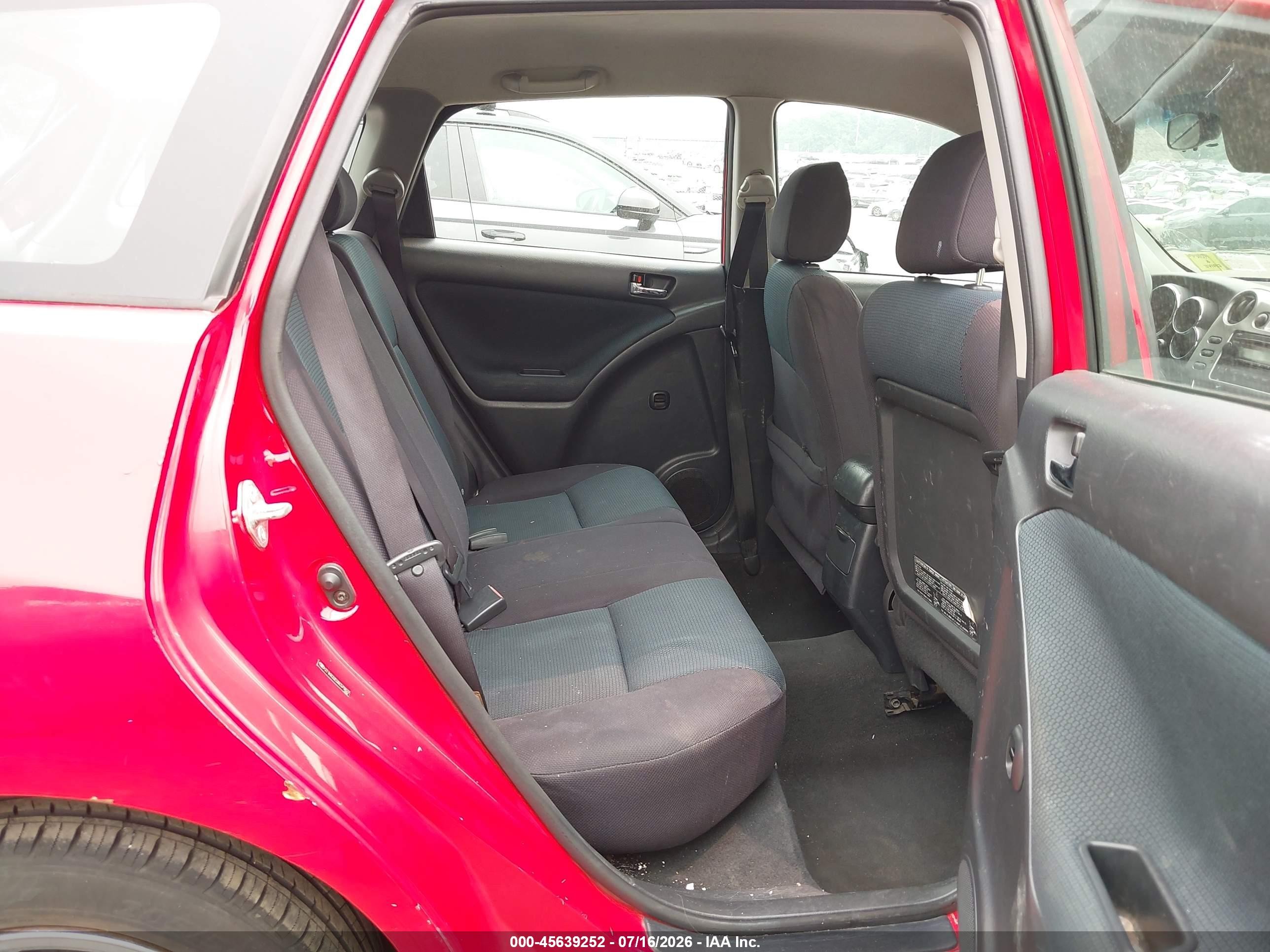 2006 Toyota Matrix Xr Красный vin: 2T1KR32E06C579627