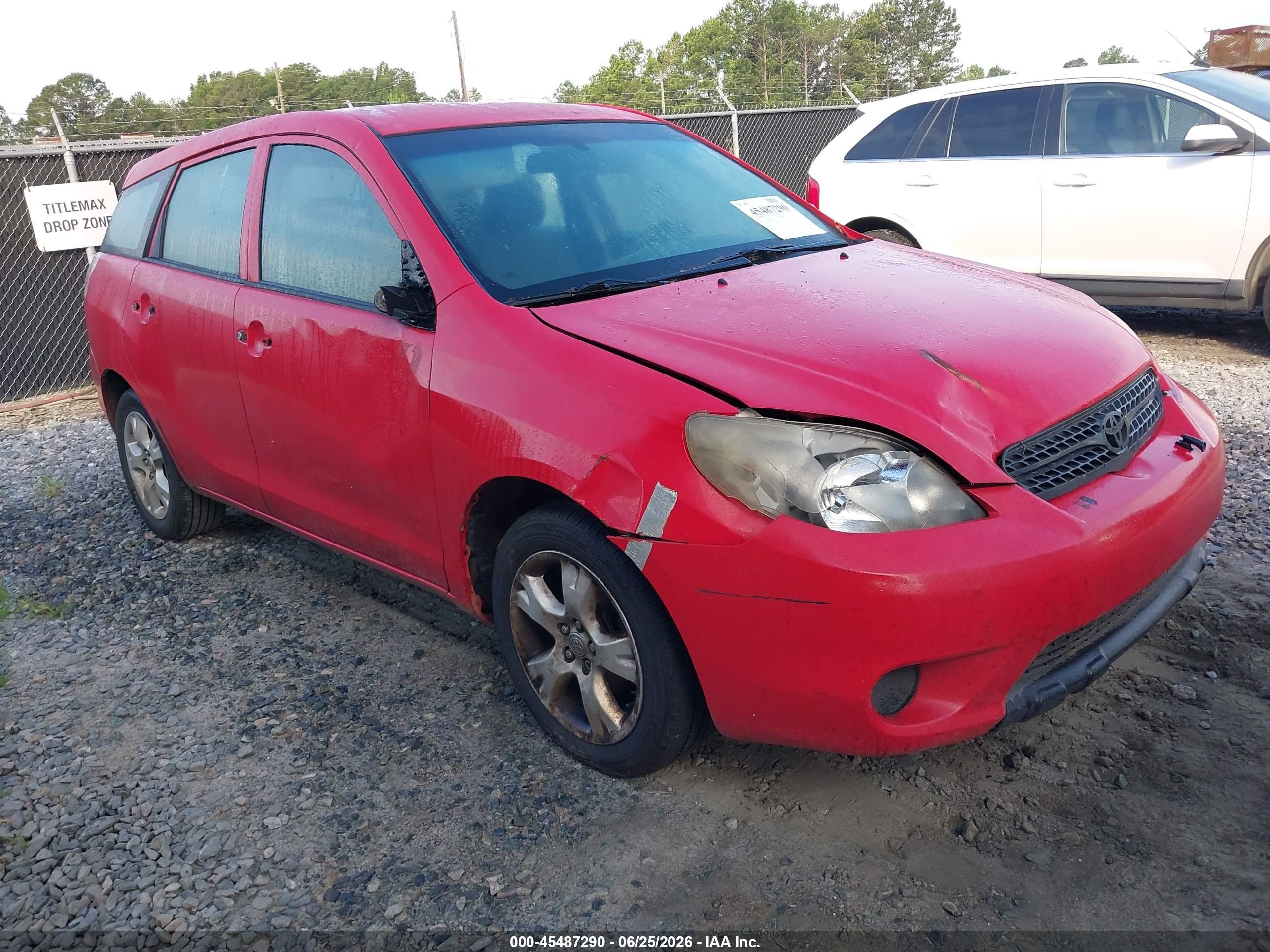 2006 Toyota Matrix   Red vin: 2T1KR32E06C604560