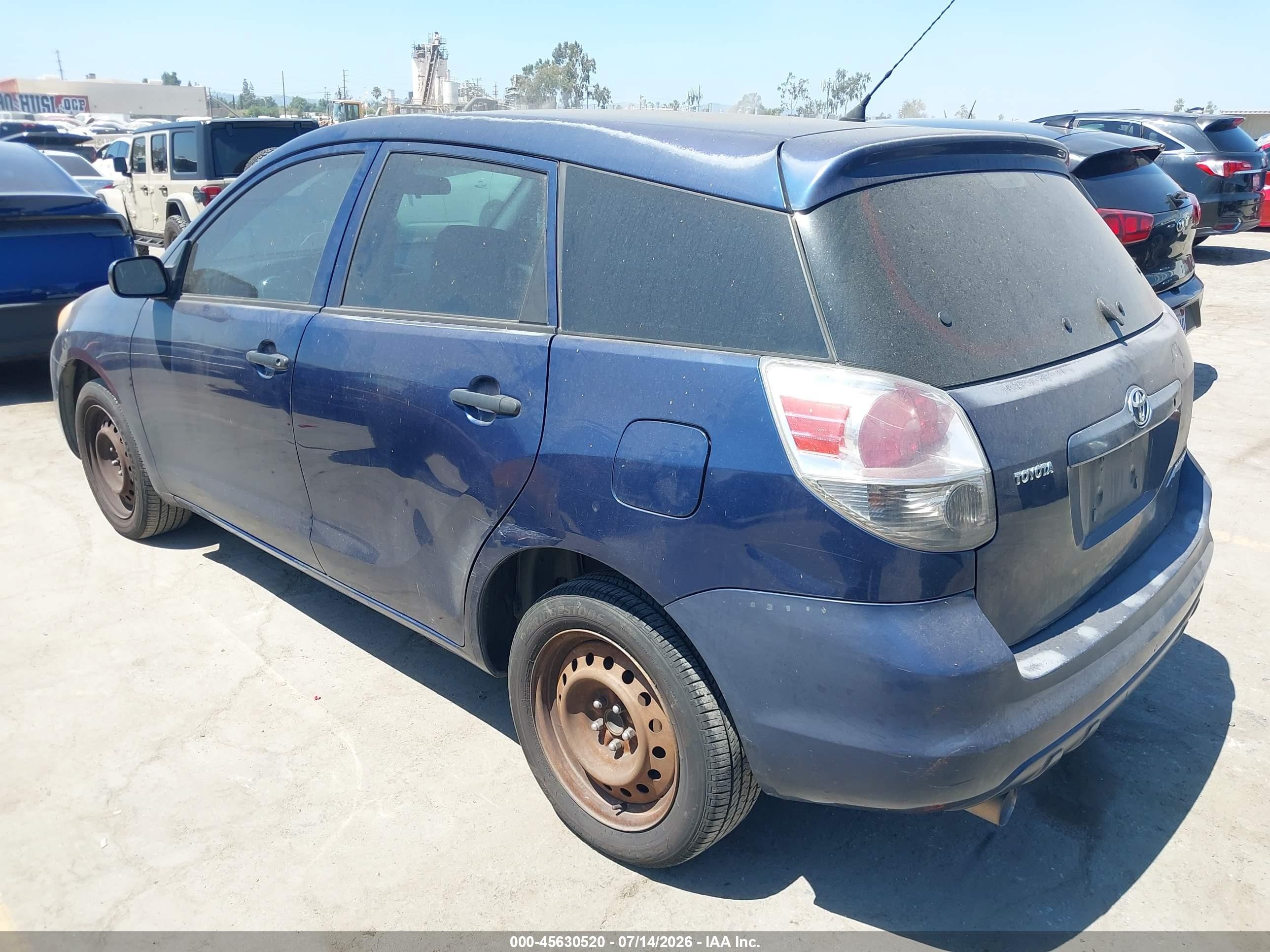 2006 Toyota Matrix   Dark Blue vin: 2T1KR32E06C616790