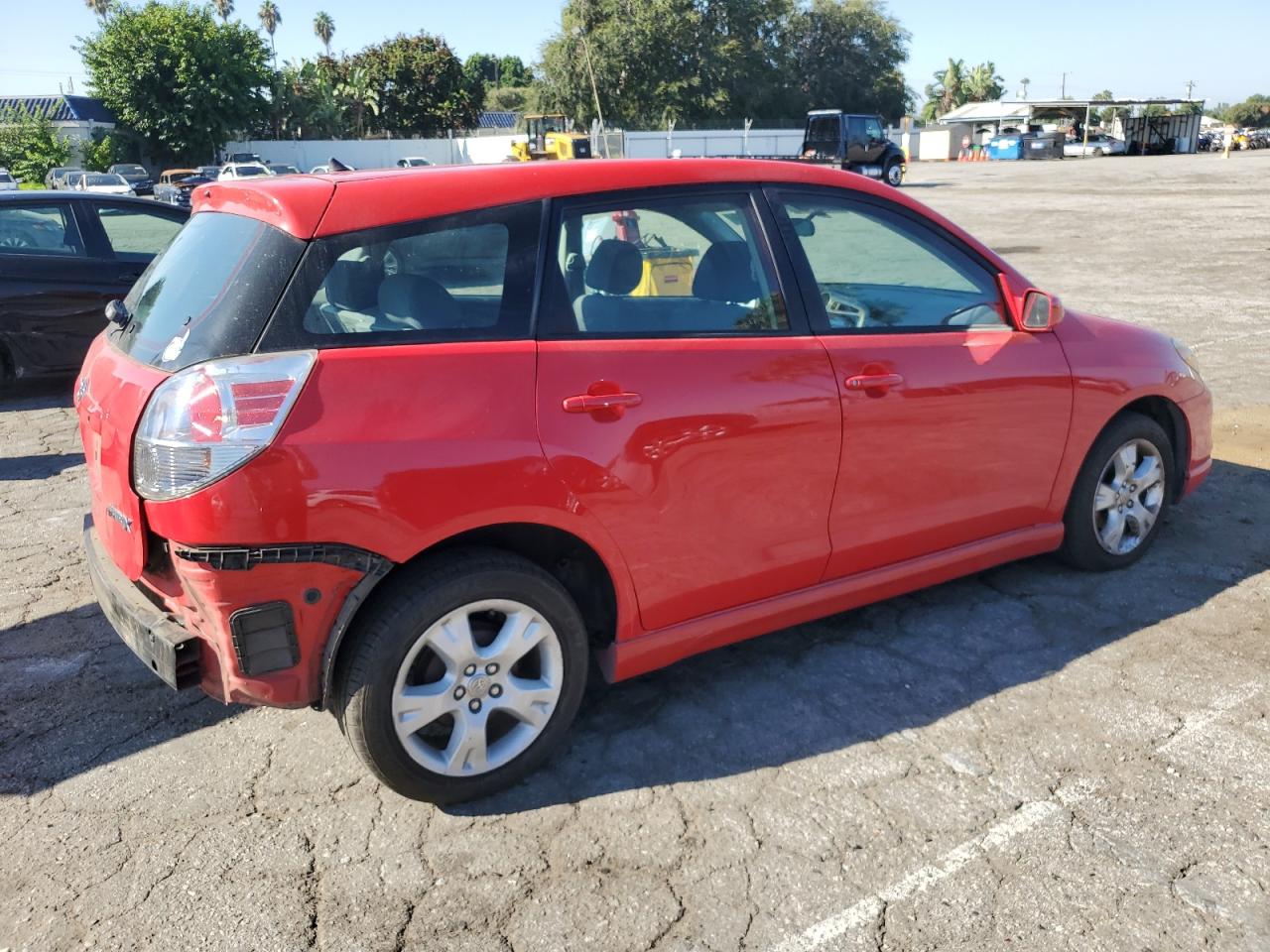 2007 Toyota Matrix Xr Red vin: 2T1KR32E07C626995