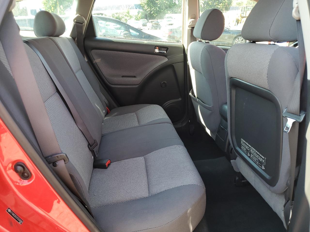 2007 Toyota Matrix Xr Red vin: 2T1KR32E07C626995