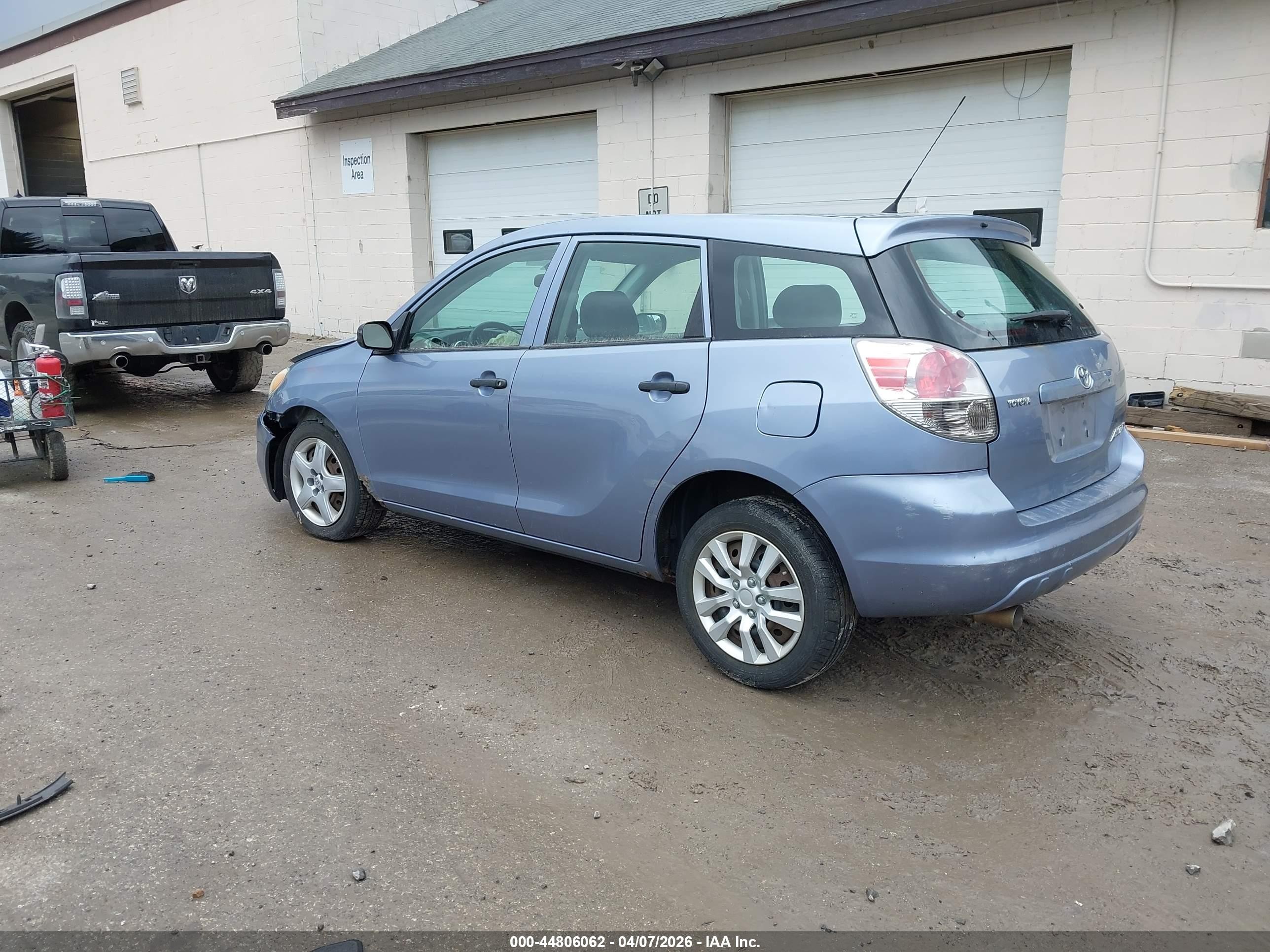 2007 Toyota Matrix Blue vin: 2T1KR32E07C633705