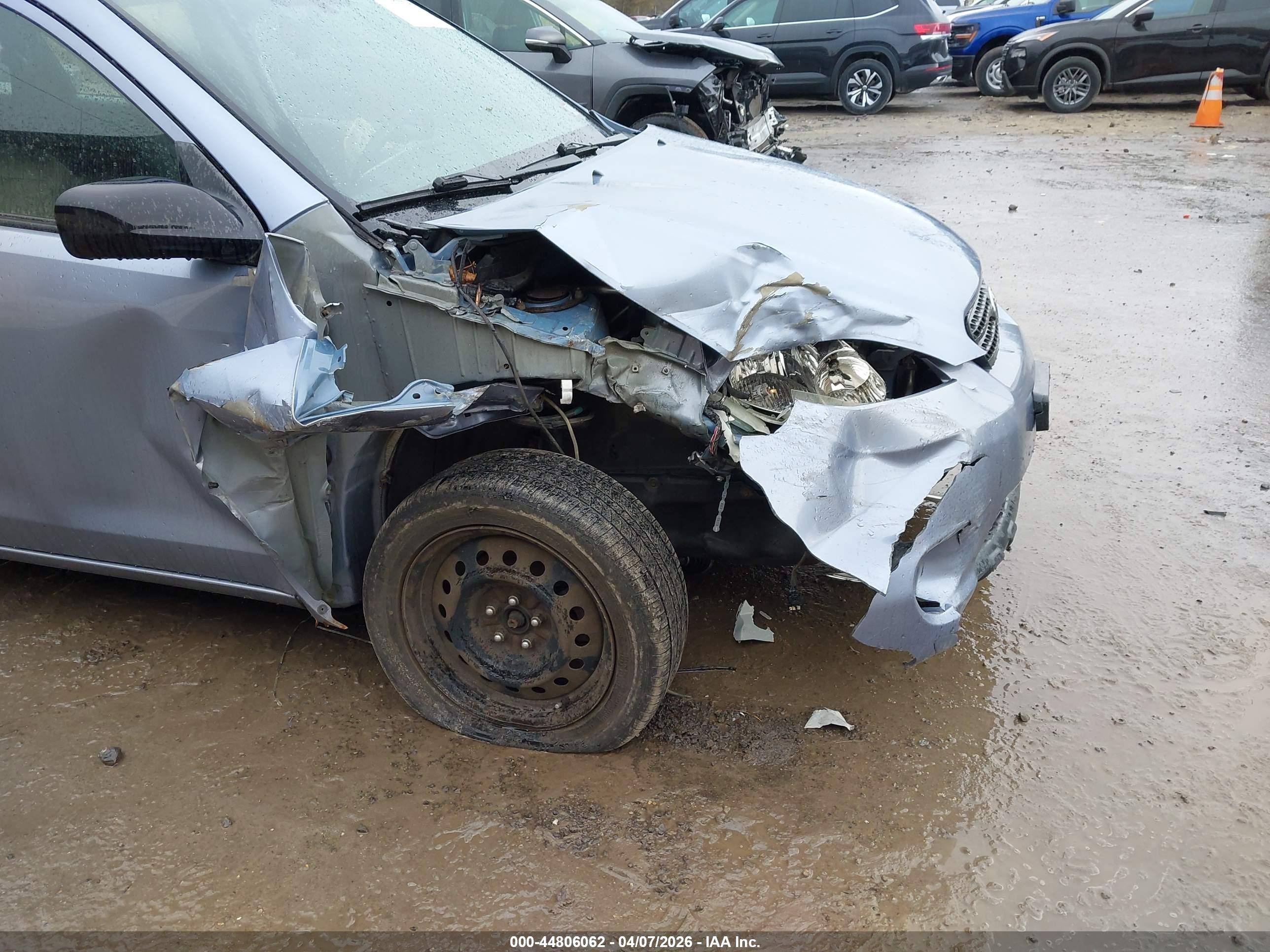 2007 Toyota Matrix Blue vin: 2T1KR32E07C633705