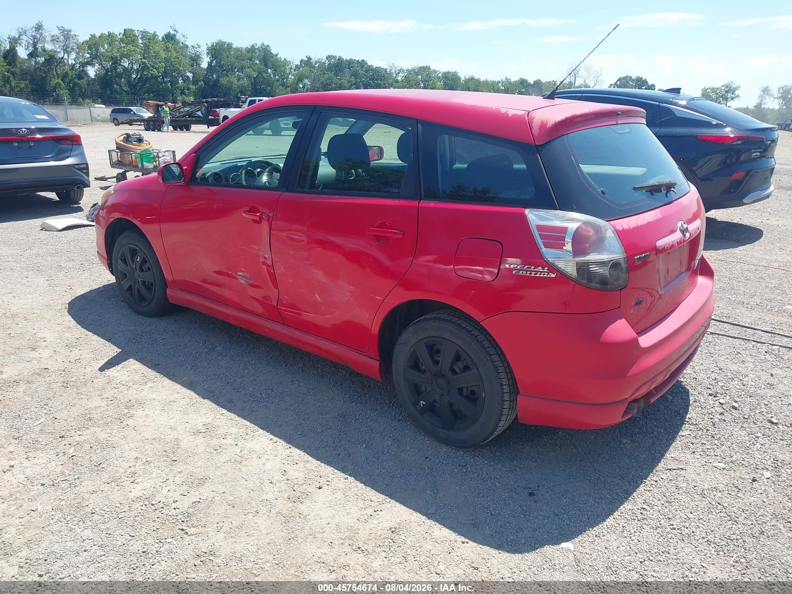 2007 Toyota Matrix Xr Red vin: 2T1KR32E07C661374