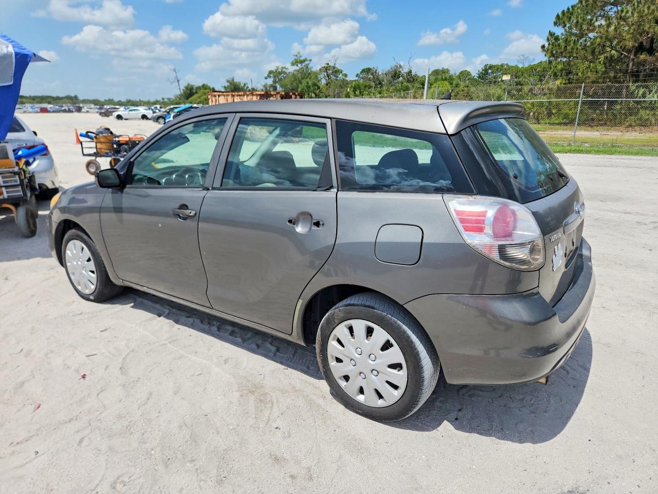 2007 Toyota Corolla Matrix Xr Silver vin: 2T1KR32E07C668860