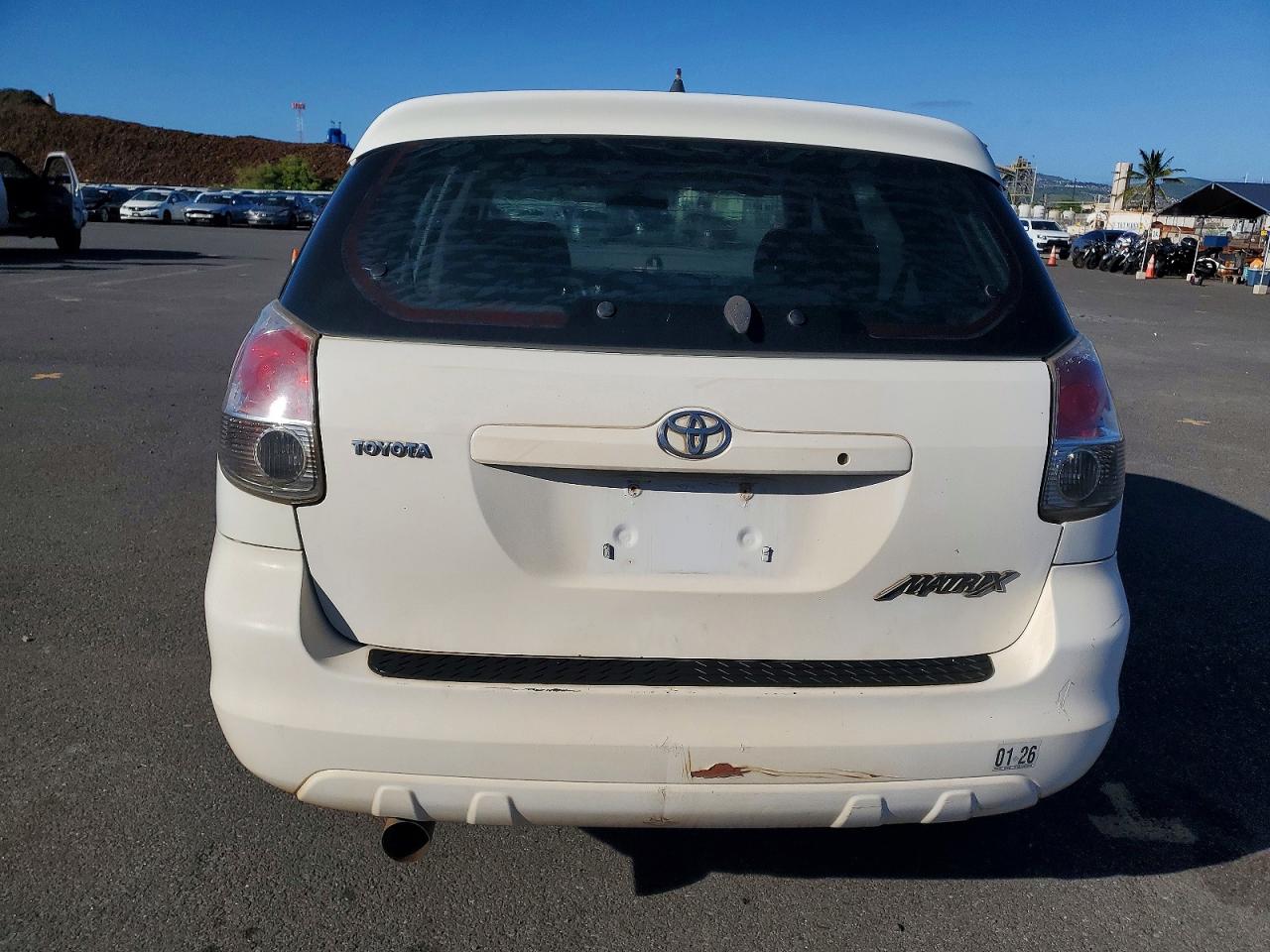 2008 Toyota Corolla Matrix Xr White vin: 2T1KR32E08C702149