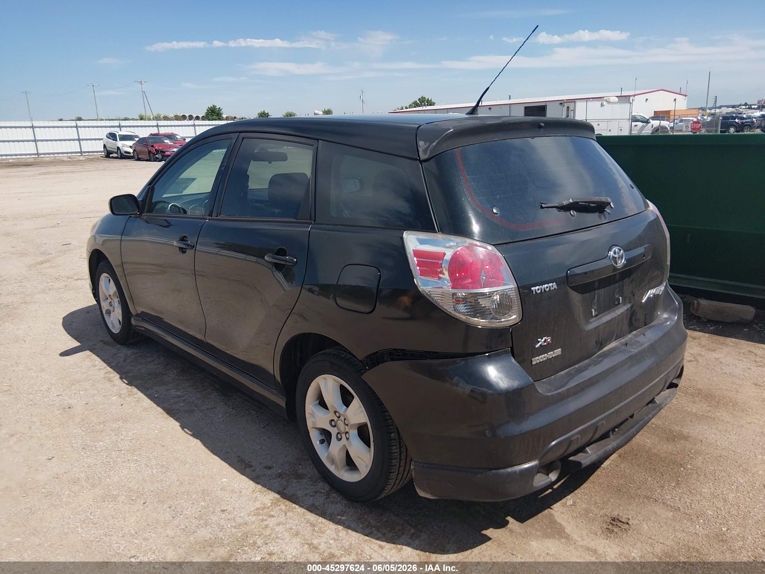 2008 Toyota Matrix Xr Black vin: 2T1KR32E08C711174