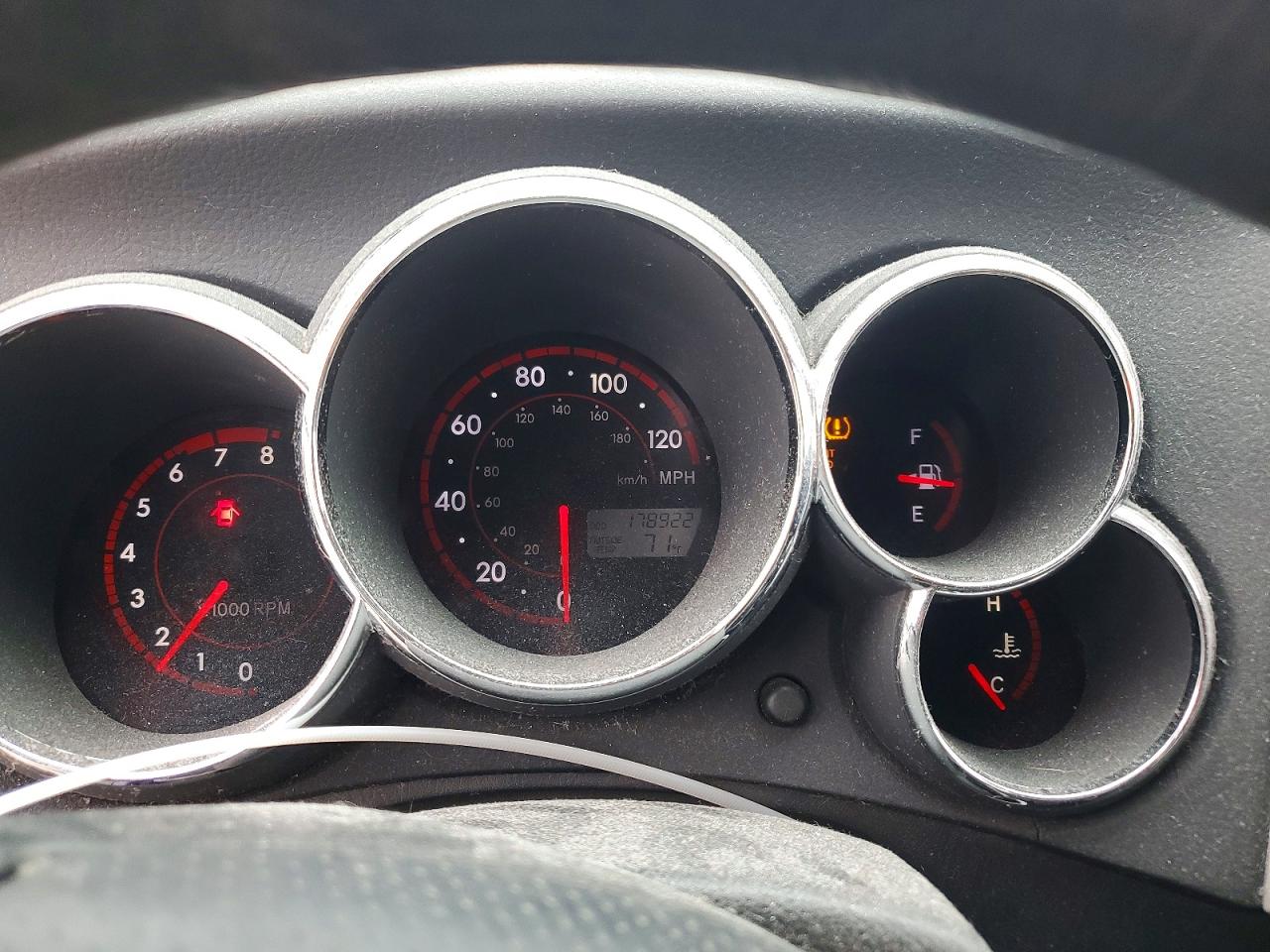 2008 Toyota Matrix Base Gray vin: 2T1KR32E08C717234