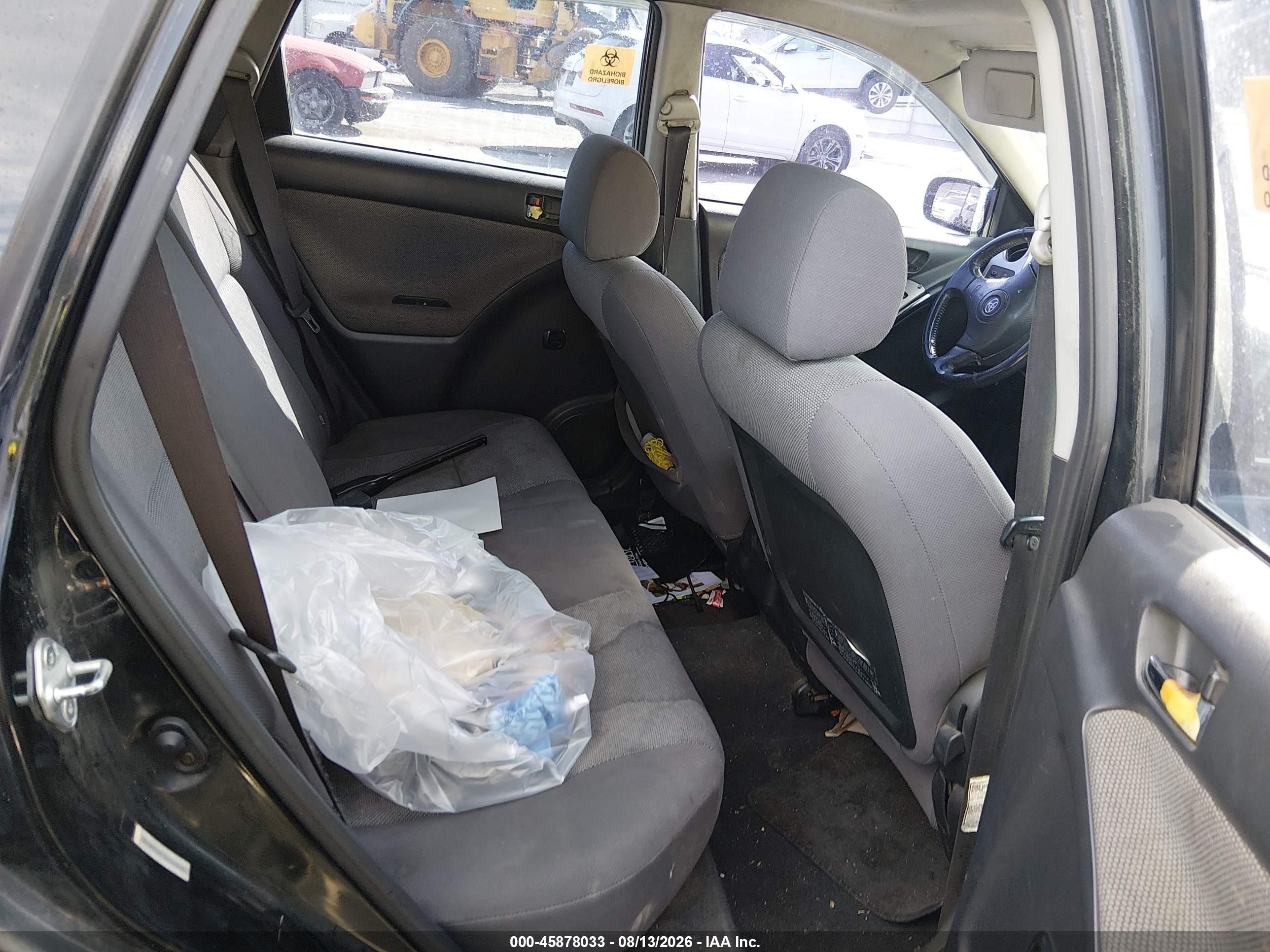 2003 Toyota Matrix Xr Black vin: 2T1KR32E13C042860