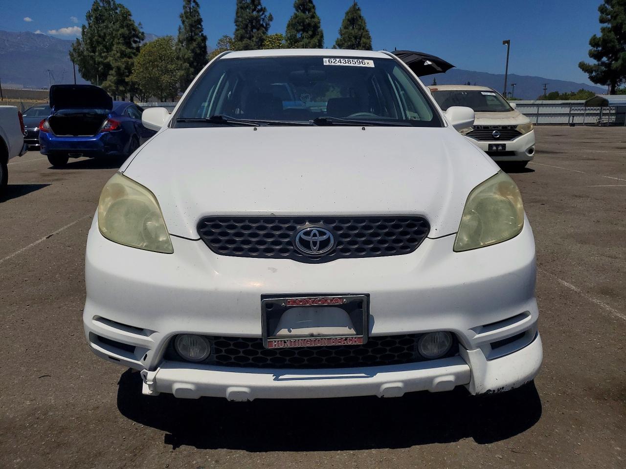 2003 Toyota Matrix Xr White vin: 2T1KR32E13C058248