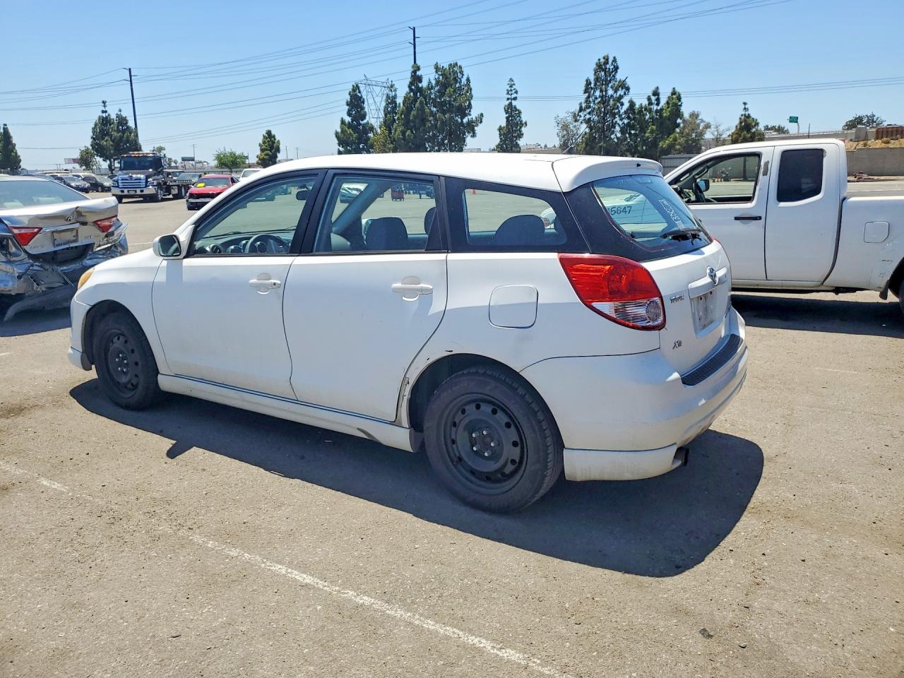 2003 Toyota Matrix Xr White vin: 2T1KR32E13C058248