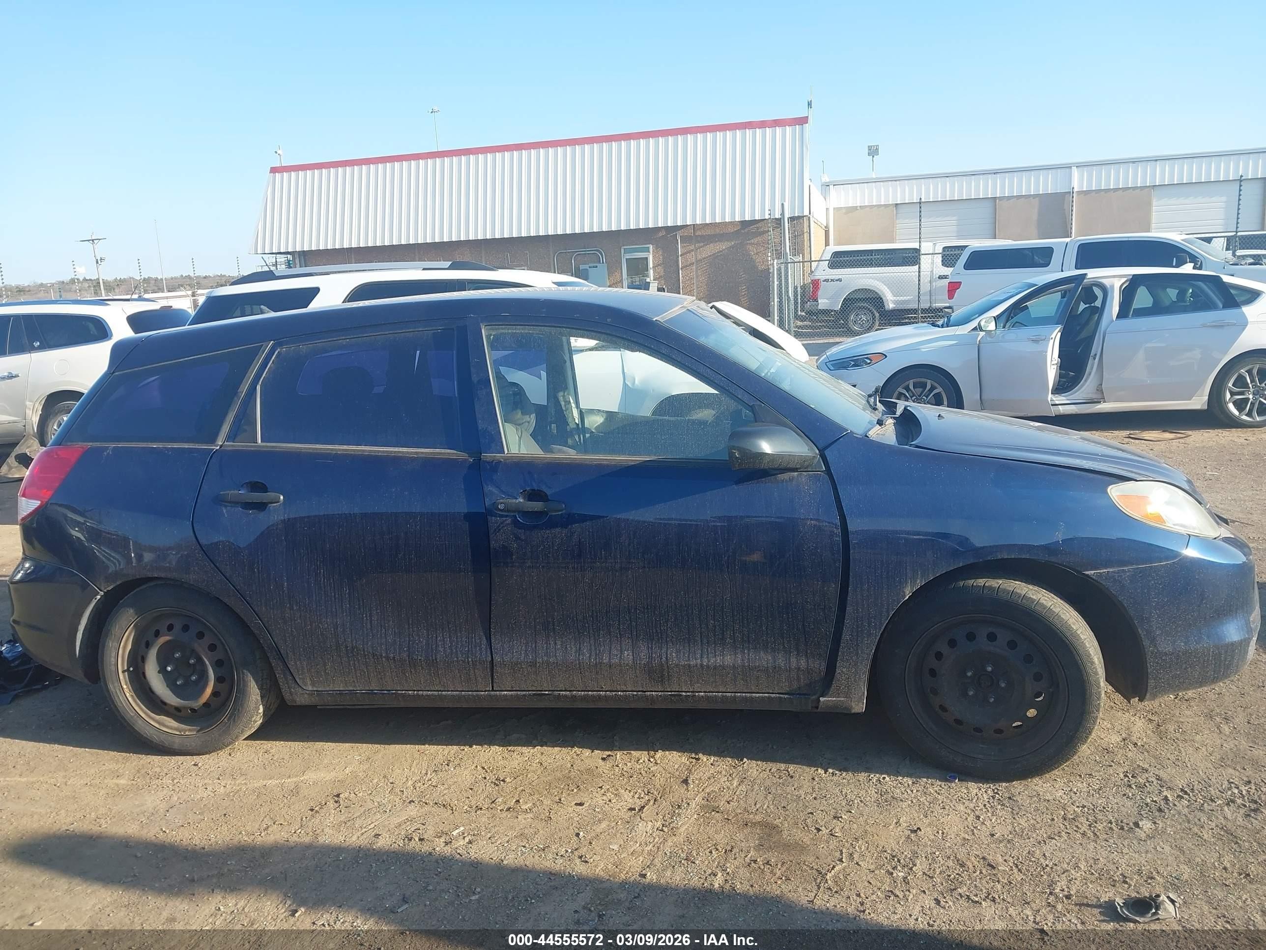 2003 Toyota Matrix Standard Blue vin: 2T1KR32E13C072988