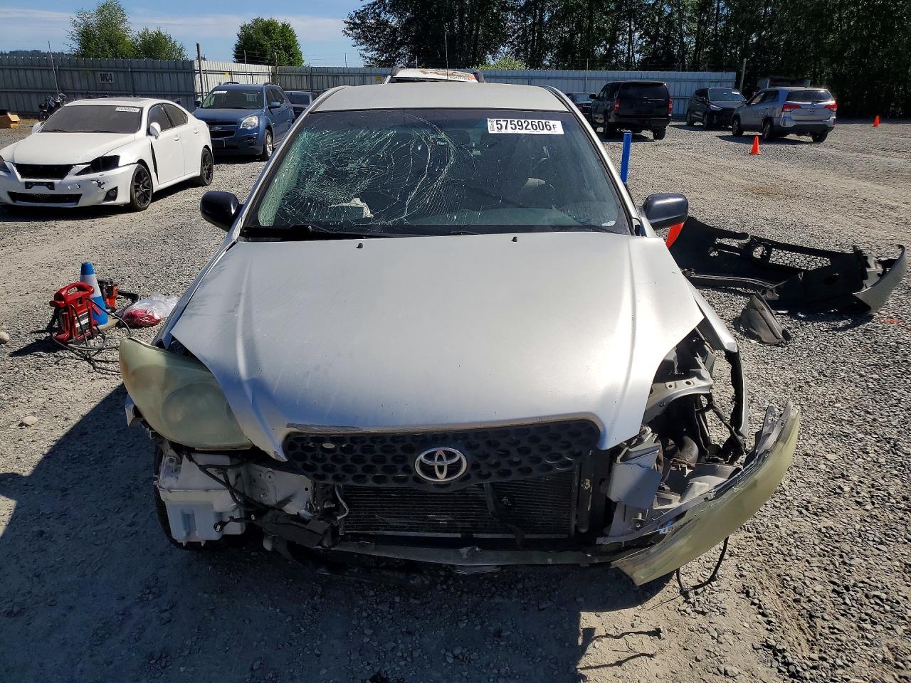 2004 Toyota Corolla Matrix Xr Silver vin: 2T1KR32E14C261271