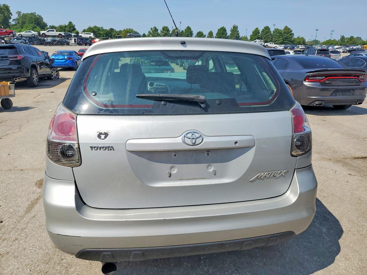 2005 Toyota Matrix Base Gray vin: 2T1KR32E15C400882