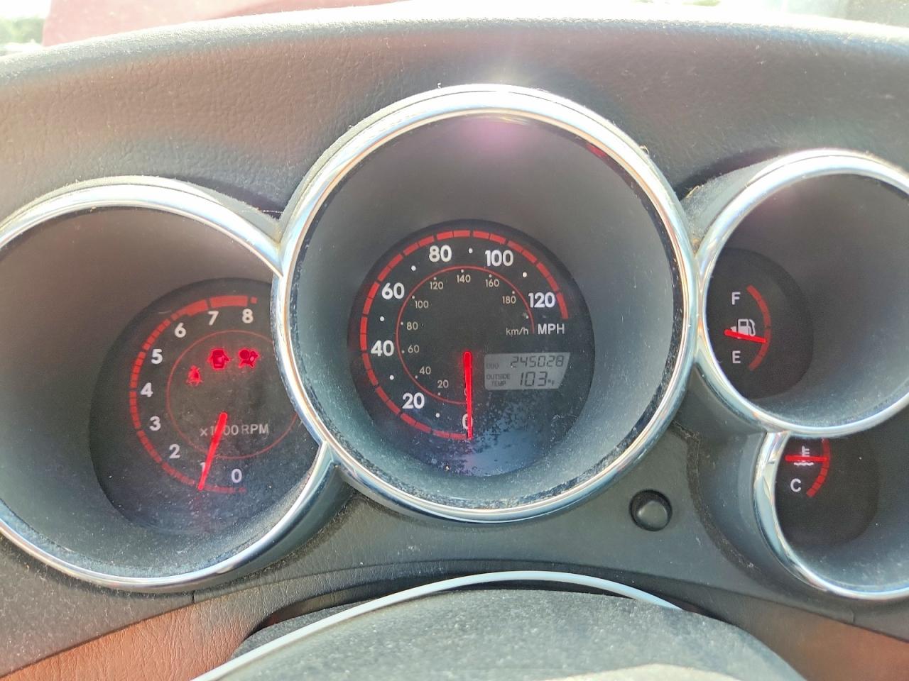 2005 Toyota Matrix Xr Red vin: 2T1KR32E15C407850