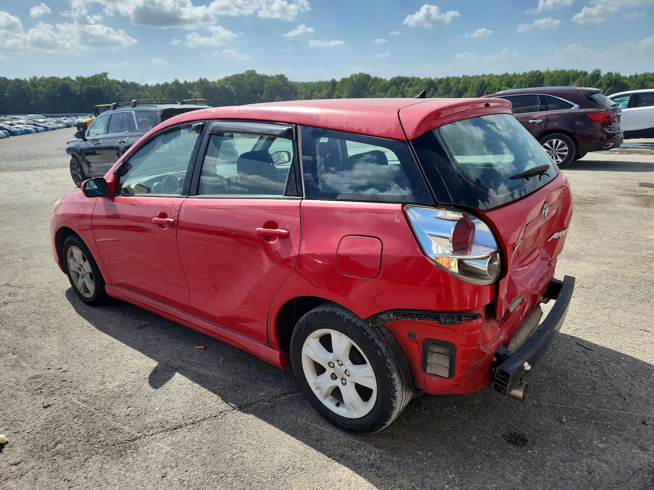 2005 Toyota Matrix Xr Red vin: 2T1KR32E15C407850