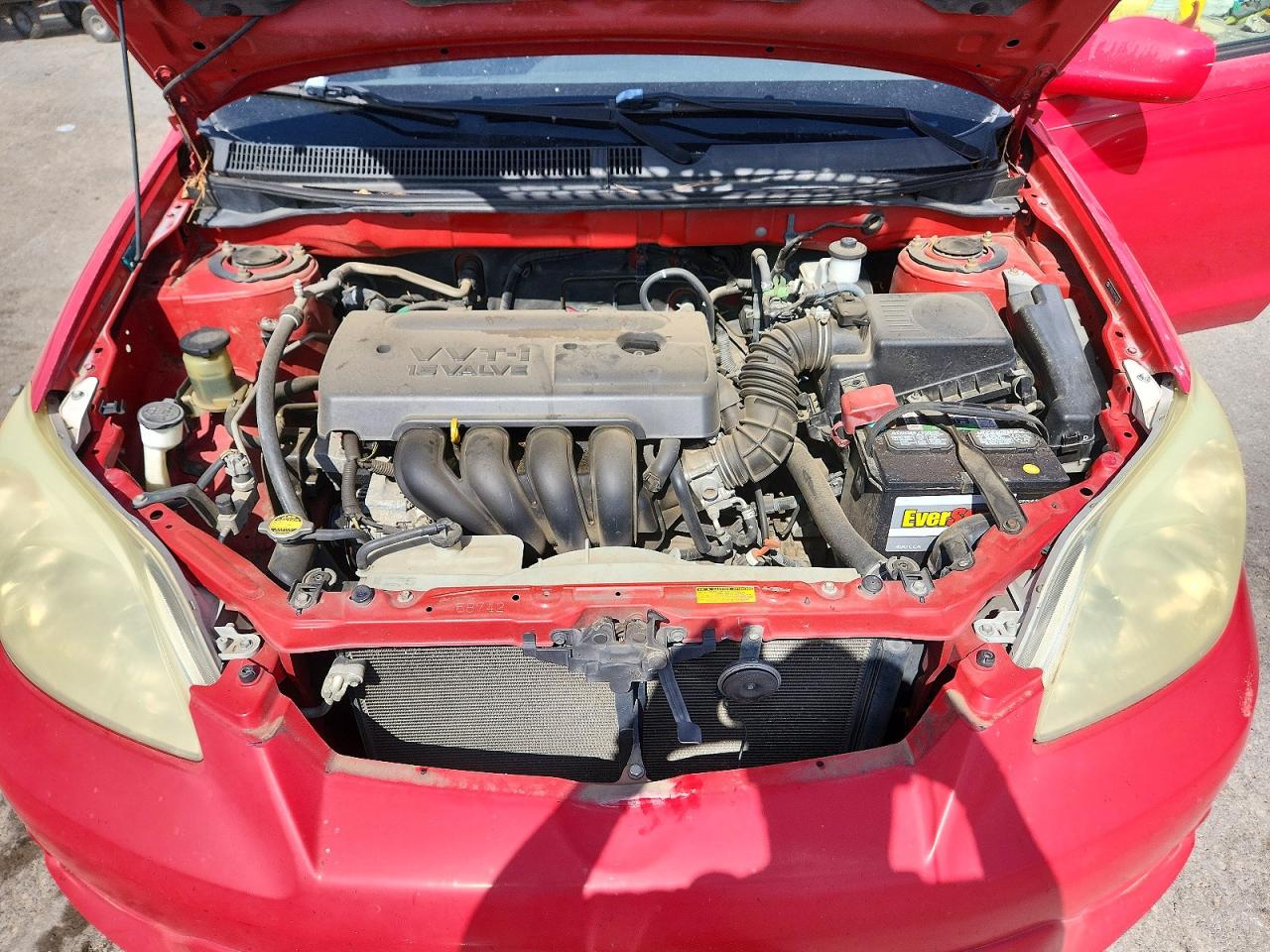 2005 Toyota Matrix Xr Red vin: 2T1KR32E15C407850