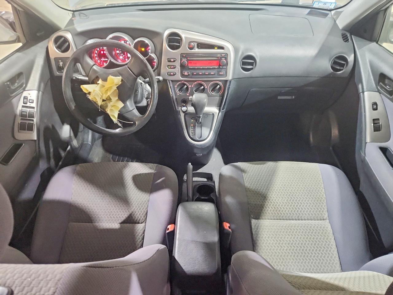 2005 Toyota Corolla Matrix Xr Silver vin: 2T1KR32E15C445109