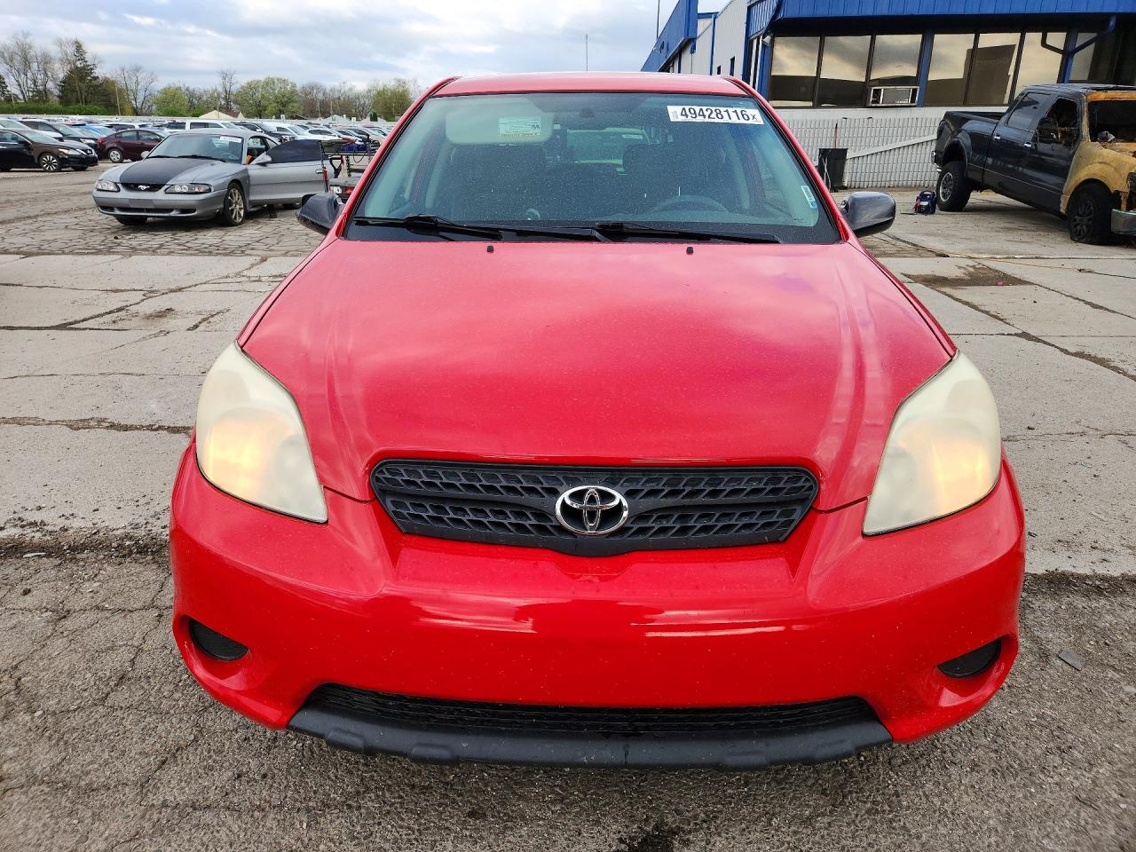 2008 Toyota Corolla Matrix Xr Red vin: 2T1KR32E18C696734