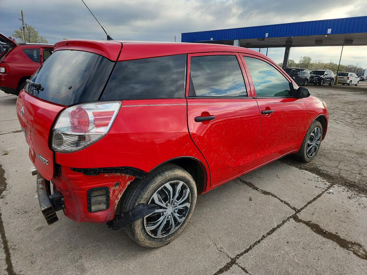 2008 Toyota Corolla Matrix Xr Red vin: 2T1KR32E18C696734