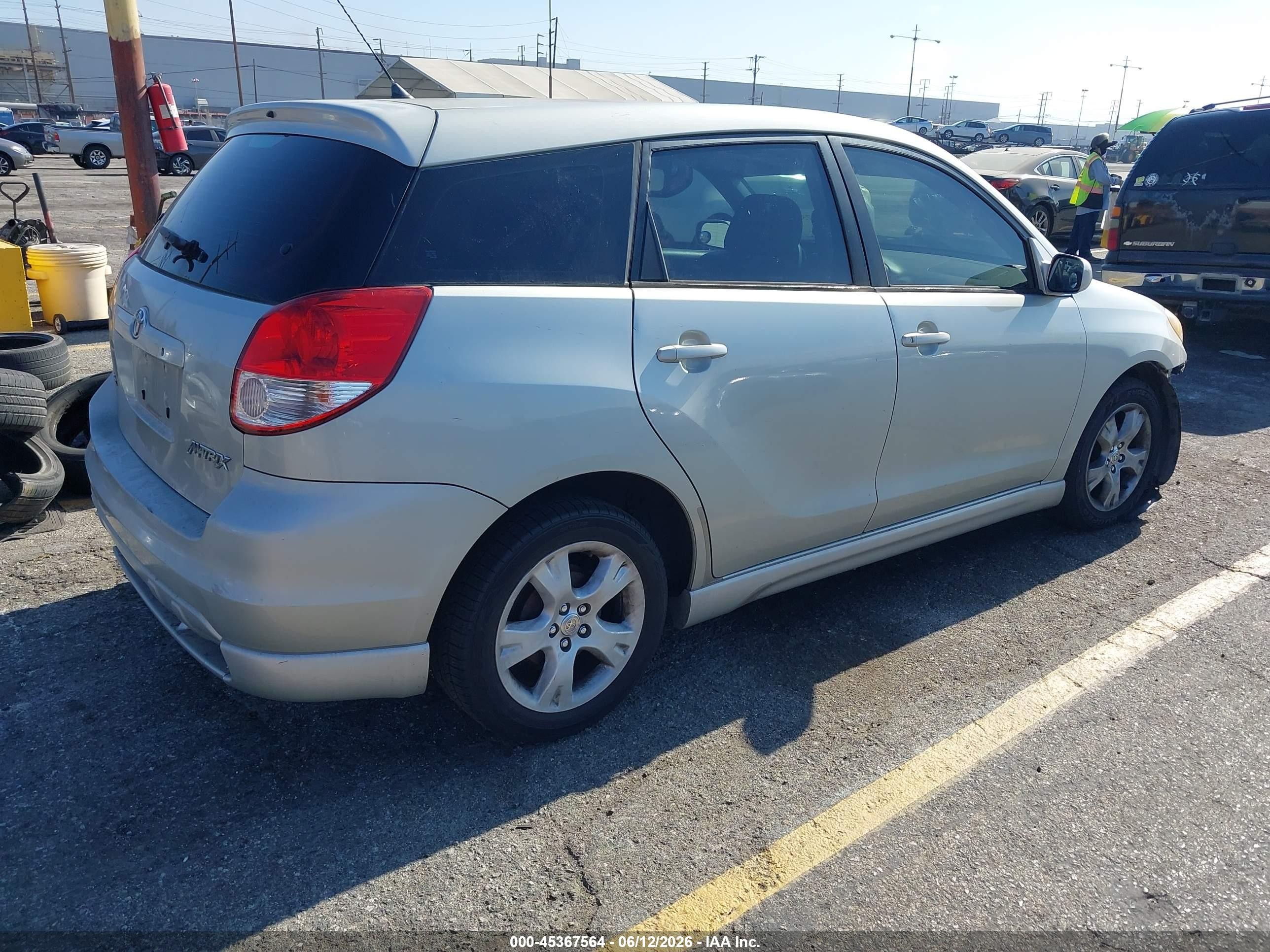 2003 Toyota Matrix Xr Серебряный vin: 2T1KR32E23C028630