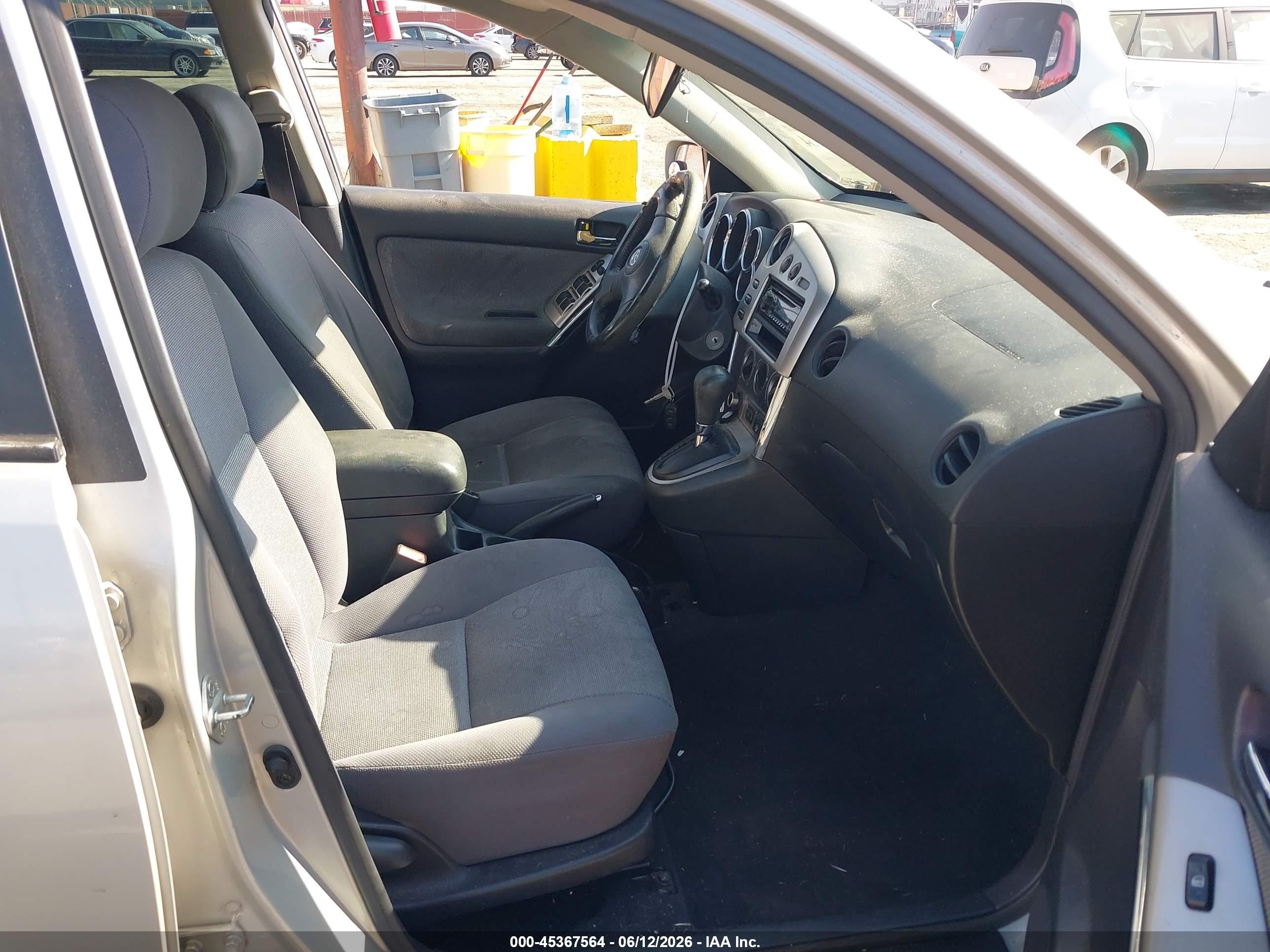 2003 Toyota Matrix Xr Серебряный vin: 2T1KR32E23C028630