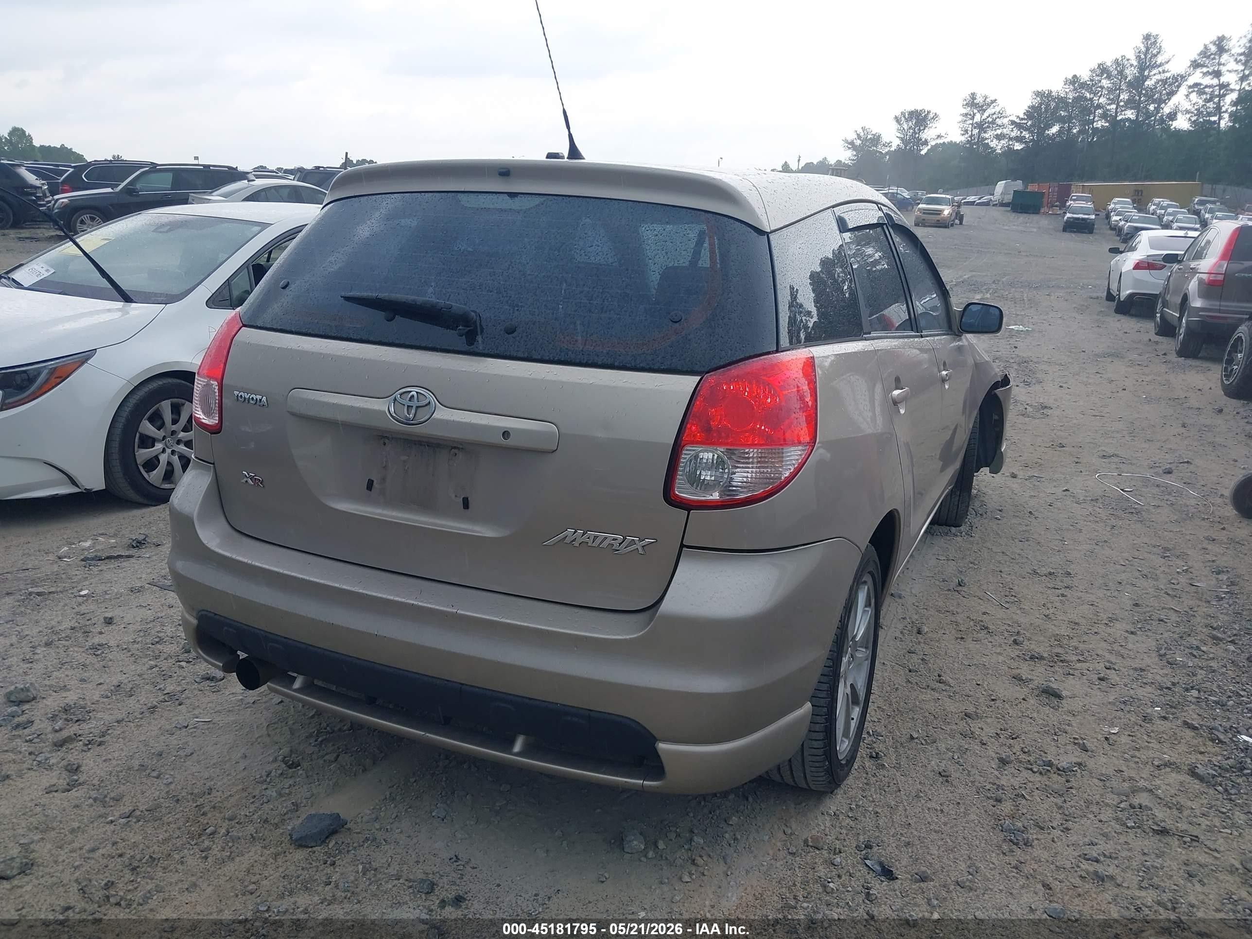 2003 Toyota Matrix Xr Gold vin: 2T1KR32E23C040700