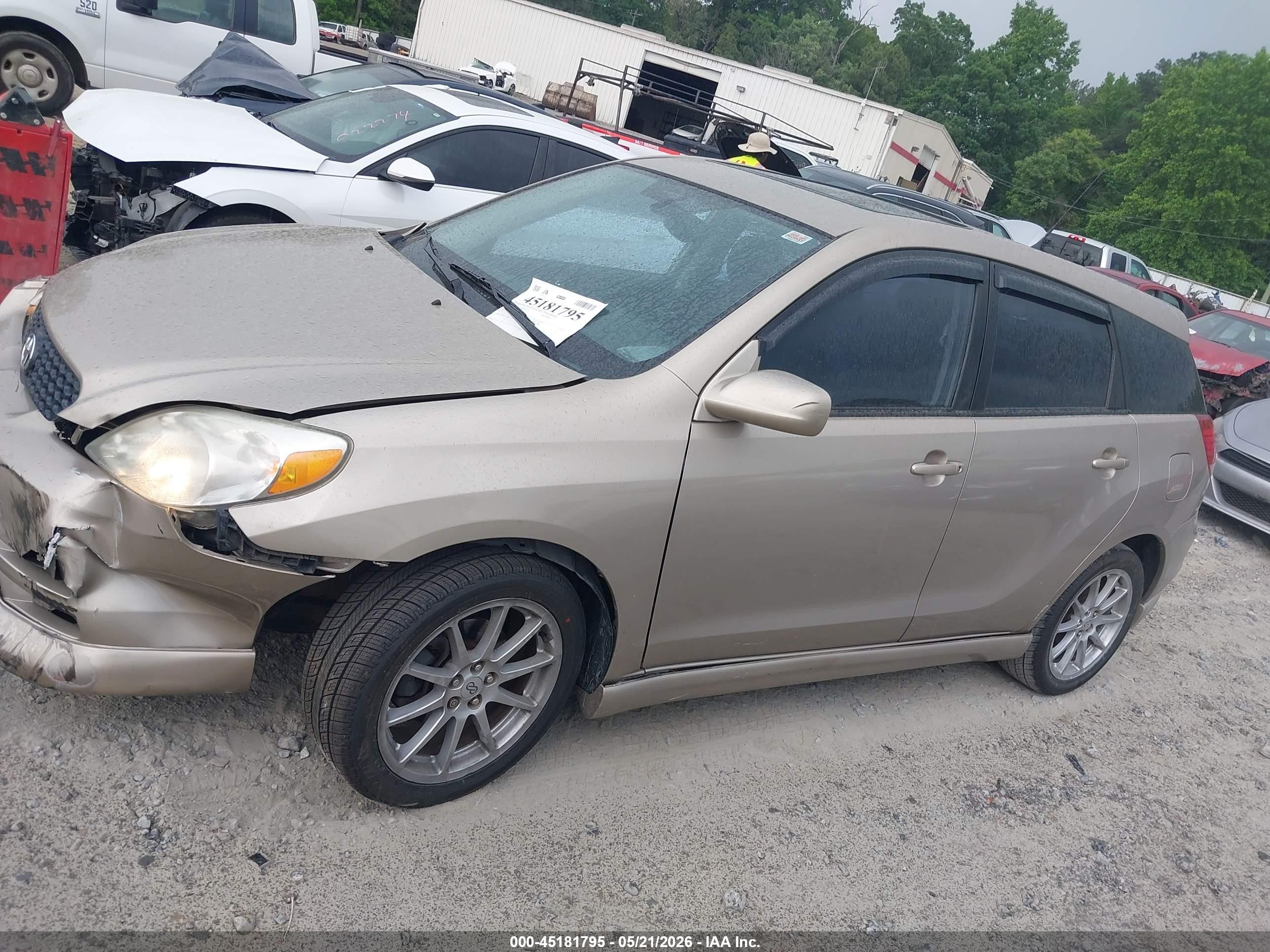 2003 Toyota Matrix Xr Gold vin: 2T1KR32E23C040700