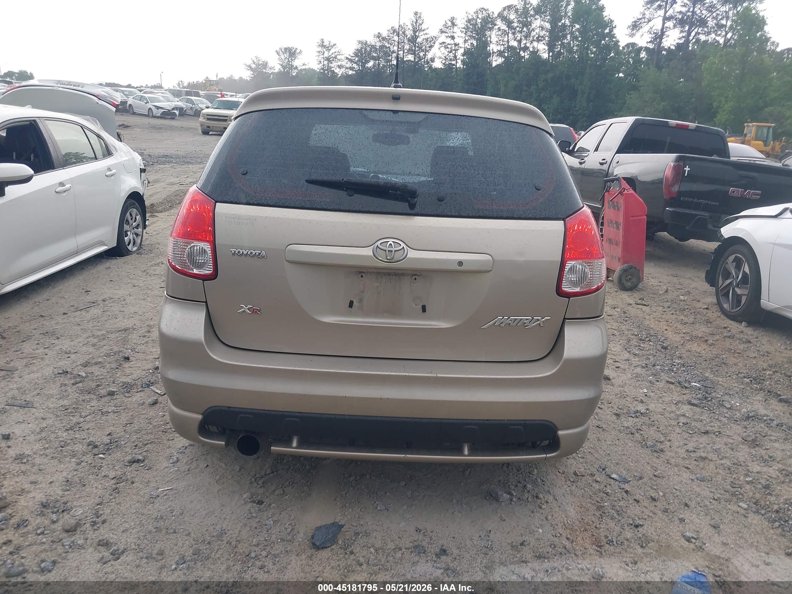 2003 Toyota Matrix Xr Gold vin: 2T1KR32E23C040700