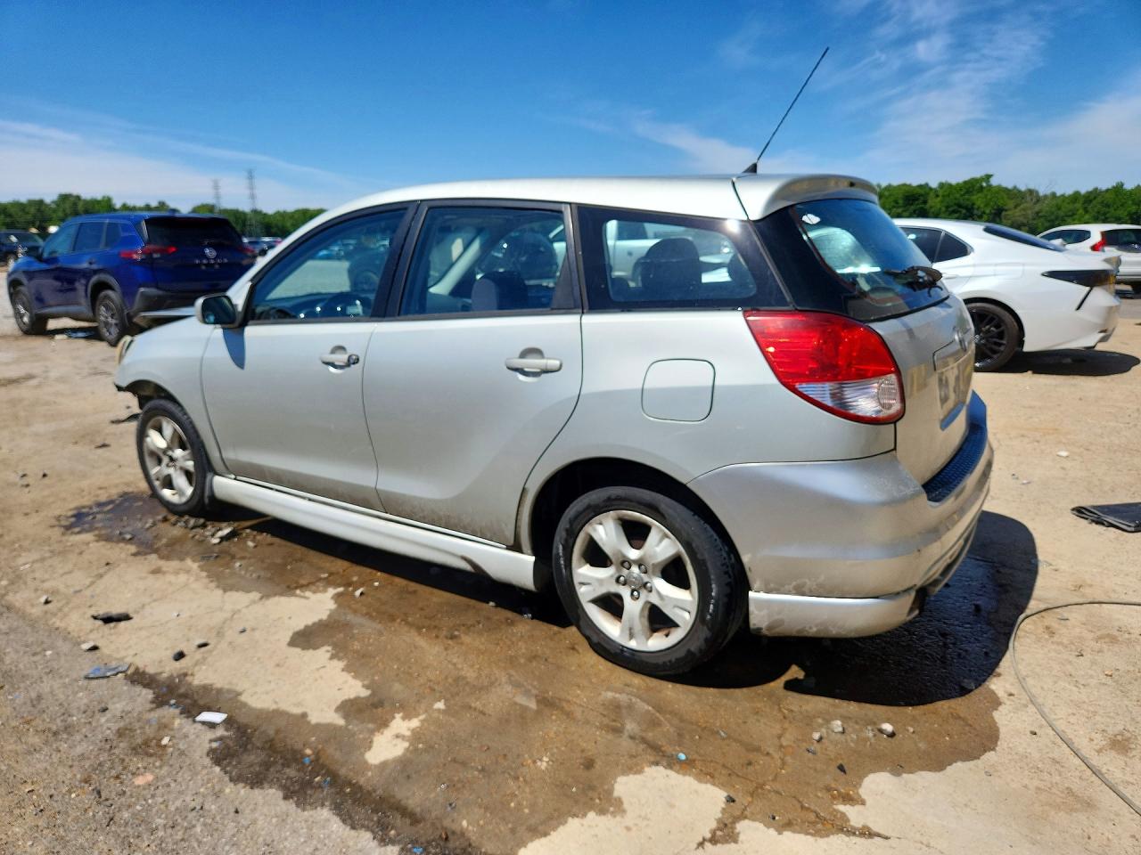 2003 Toyota Corolla Matrix Xr Silver vin: 2T1KR32E23C066522