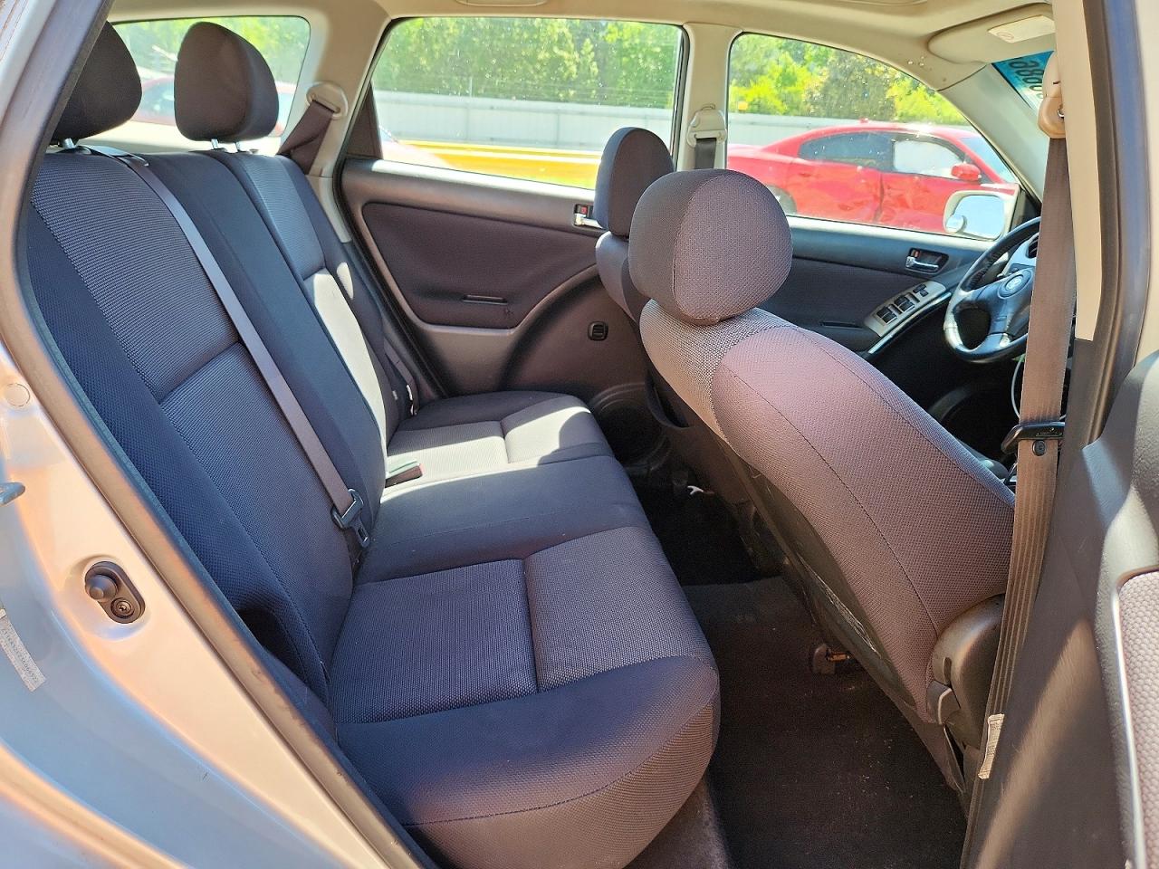 2003 Toyota Corolla Matrix Xr Silver vin: 2T1KR32E23C066522