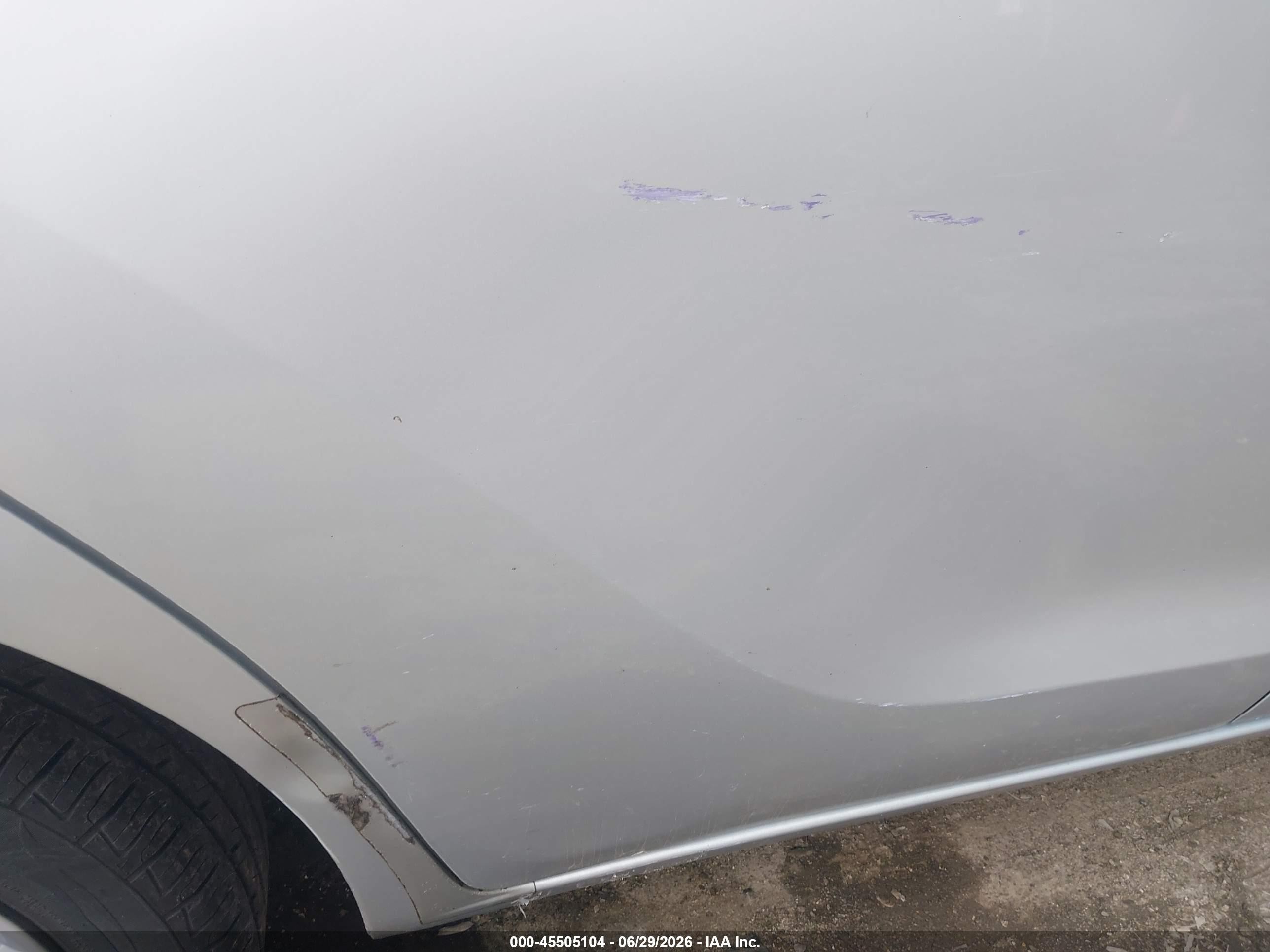 2005 Toyota Matrix   Silver vin: 2T1KR32E25C331782