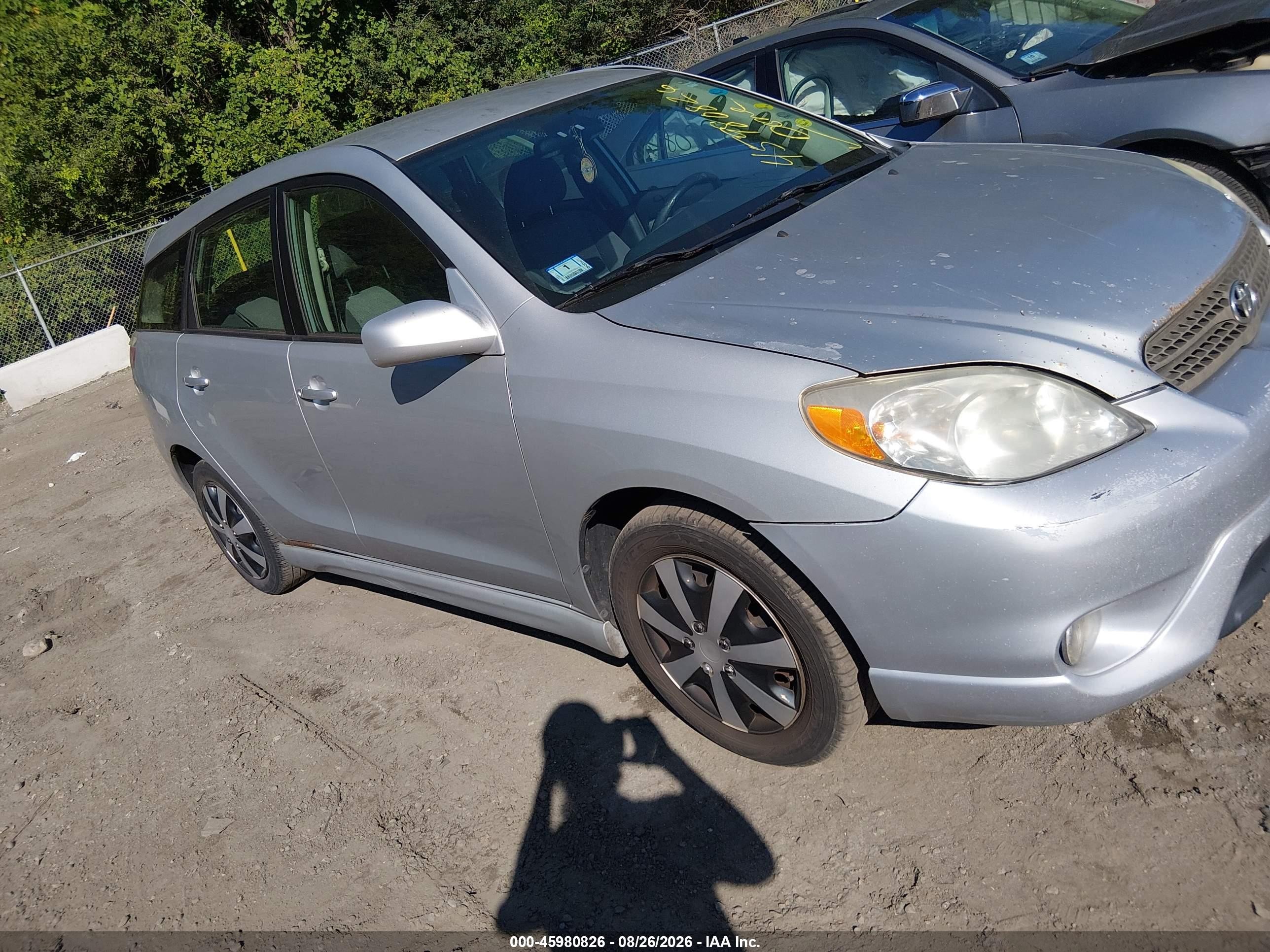 2005 Toyota Matrix Xr Silver vin: 2T1KR32E25C355516