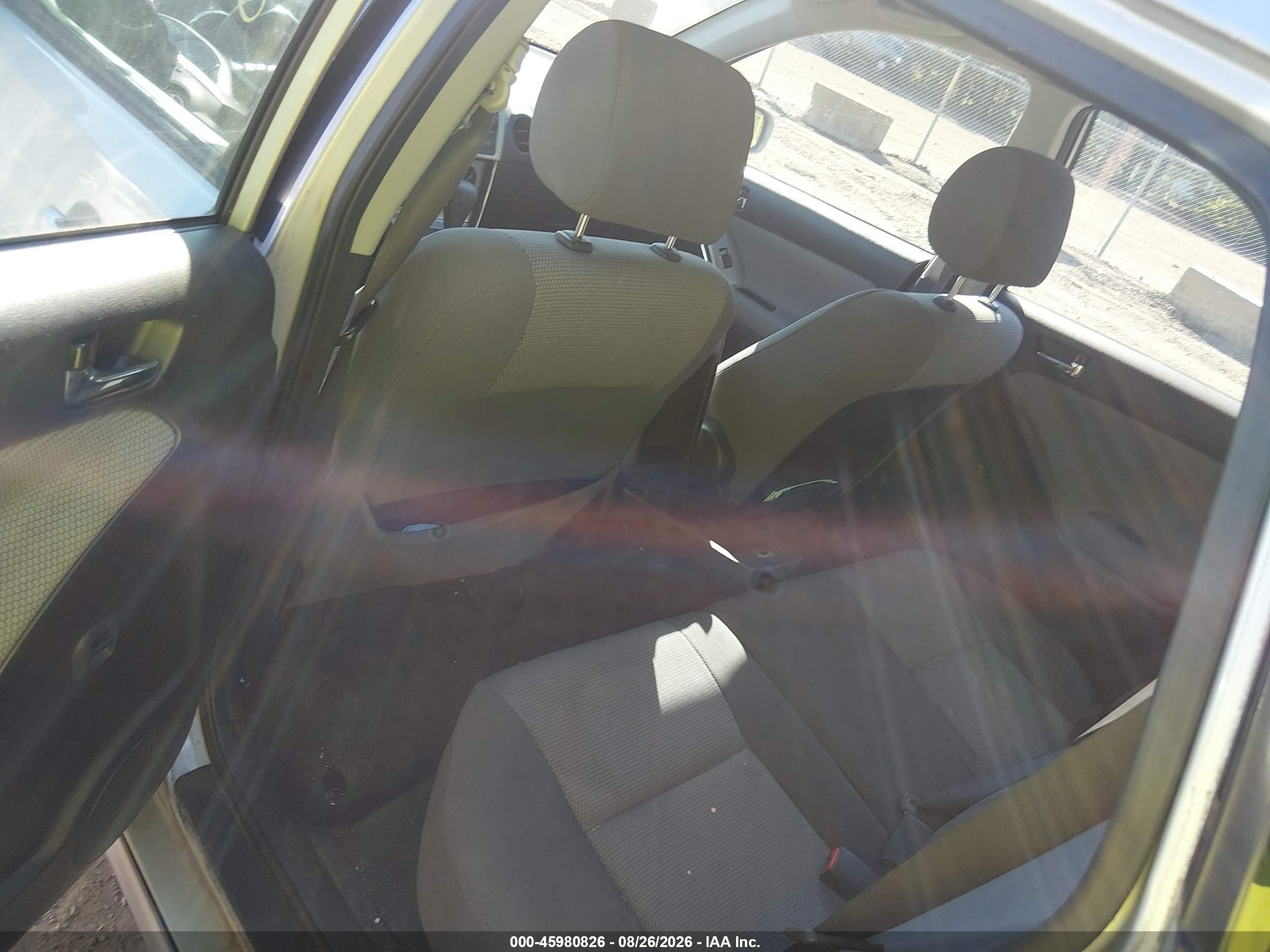 2005 Toyota Matrix Xr Silver vin: 2T1KR32E25C355516