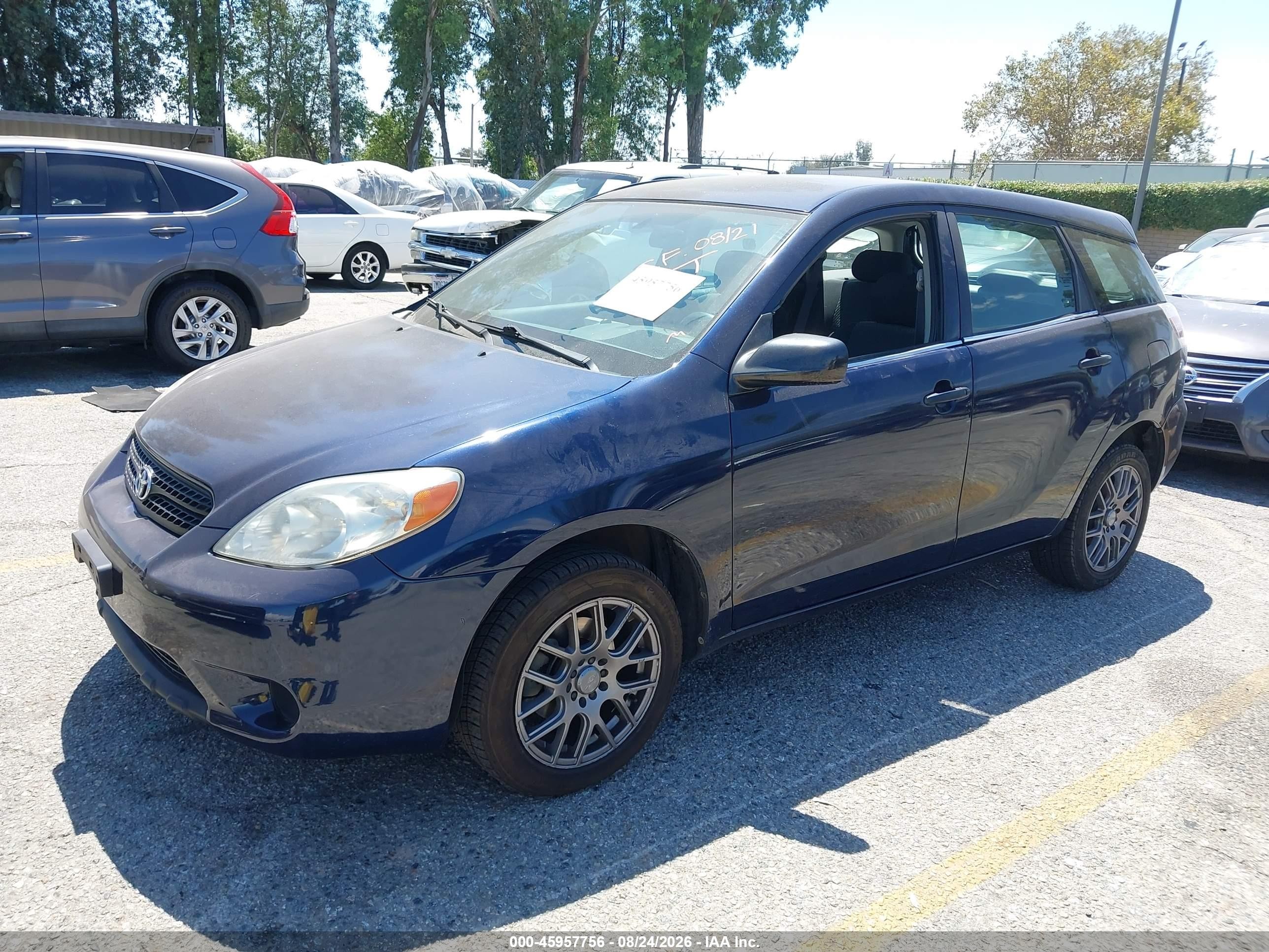 2005 Toyota Matrix   Blue vin: 2T1KR32E25C369206