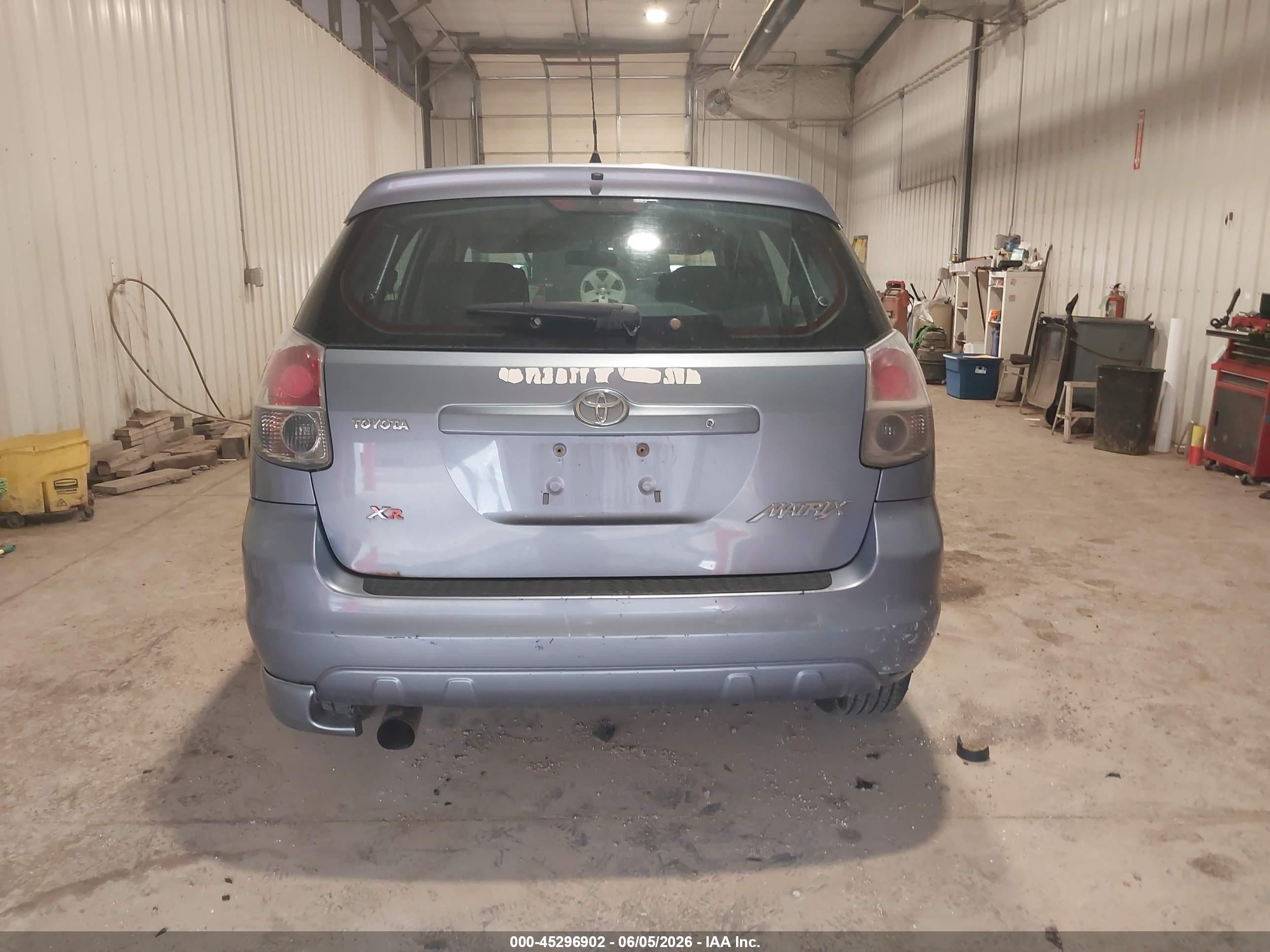 2005 Toyota Matrix Xr Blue vin: 2T1KR32E25C504264