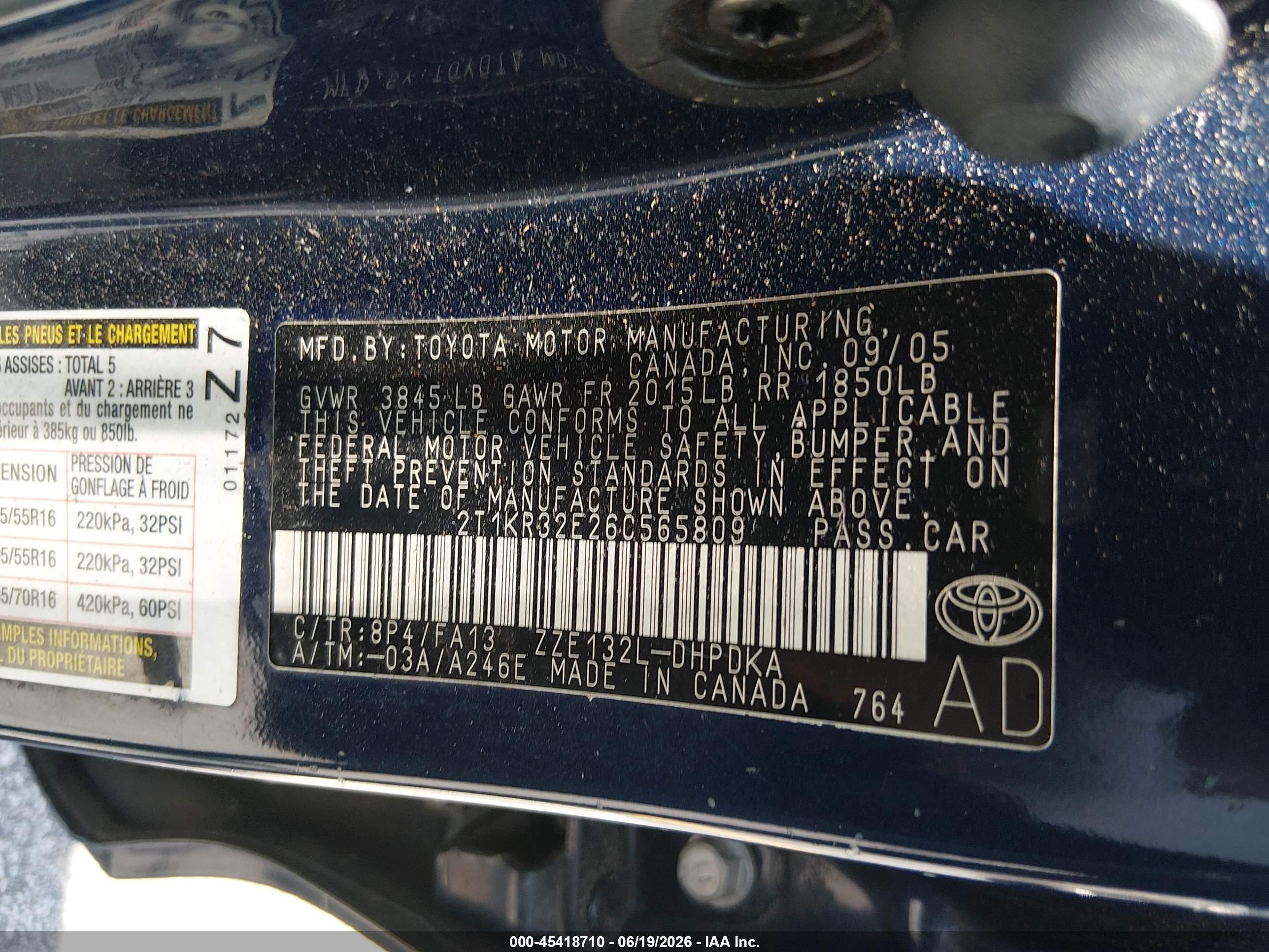 2006 Toyota Matrix   Blue vin: 2T1KR32E26C565809