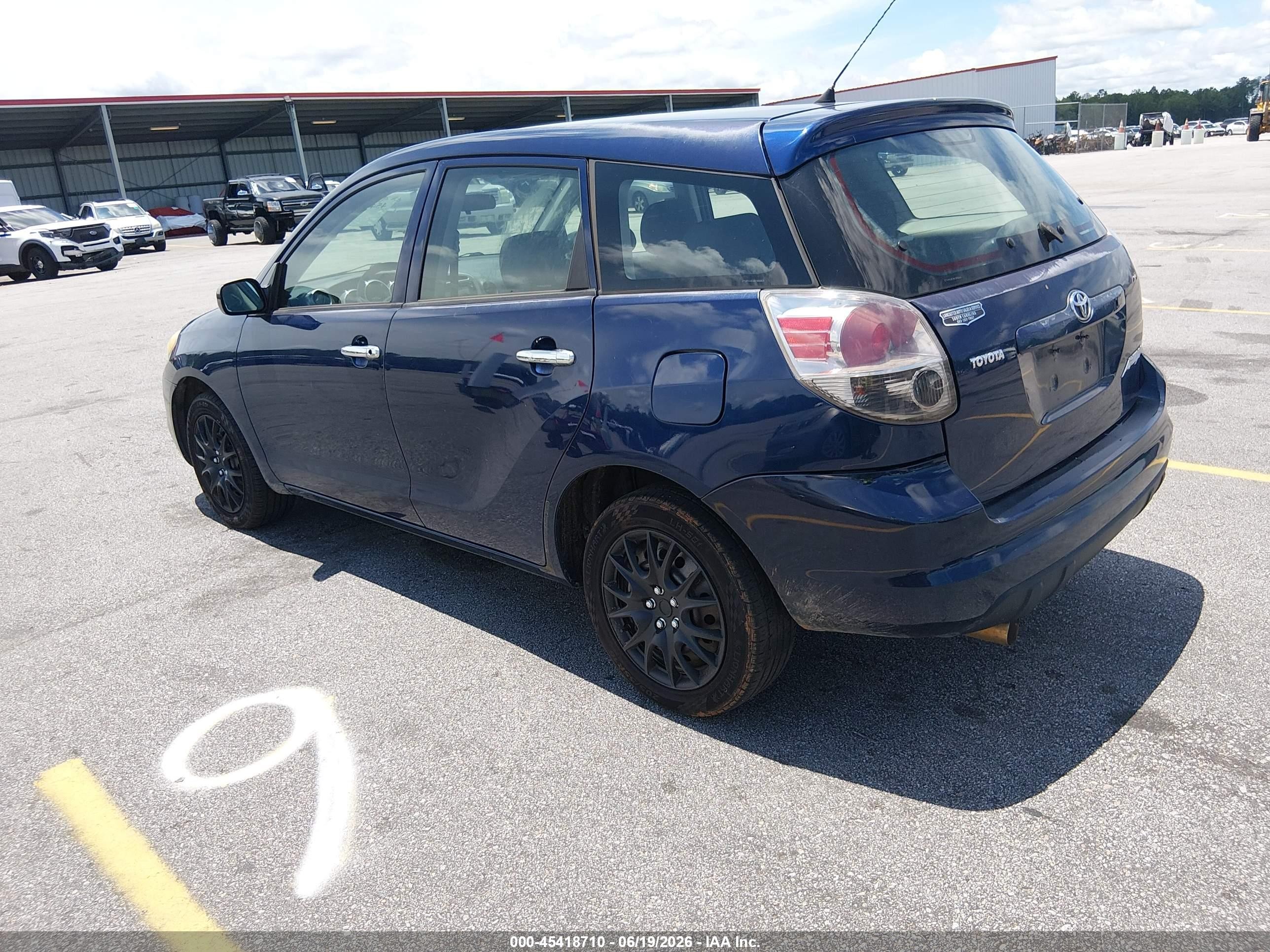 2006 Toyota Matrix   Blue vin: 2T1KR32E26C565809