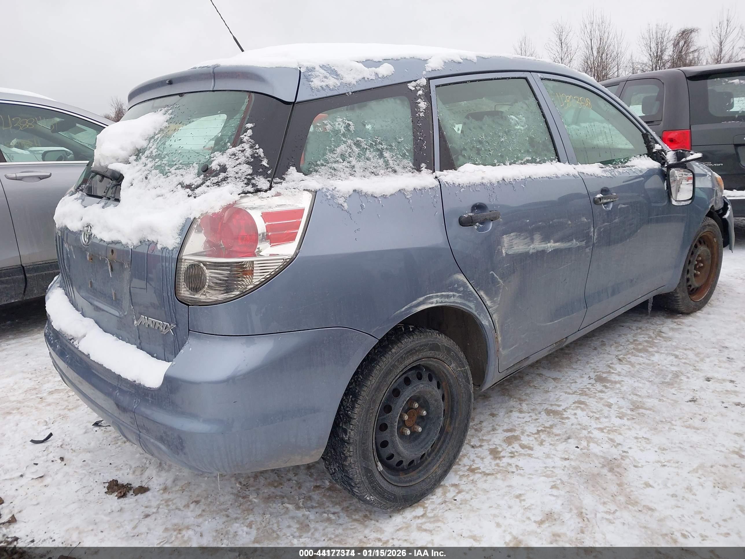2006 Toyota Matrix   Blue vin: 2T1KR32E26C577930