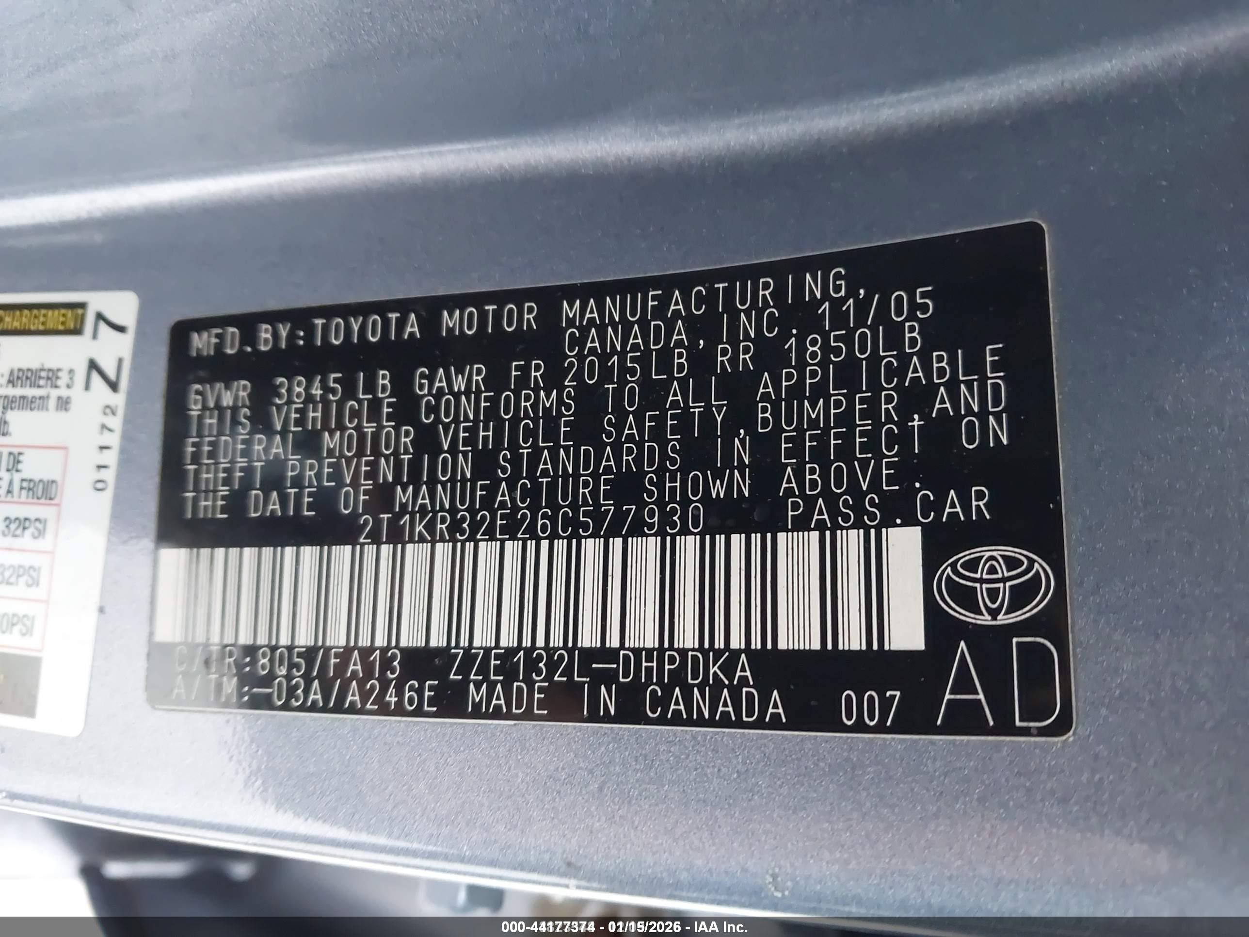 2006 Toyota Matrix   Blue vin: 2T1KR32E26C577930