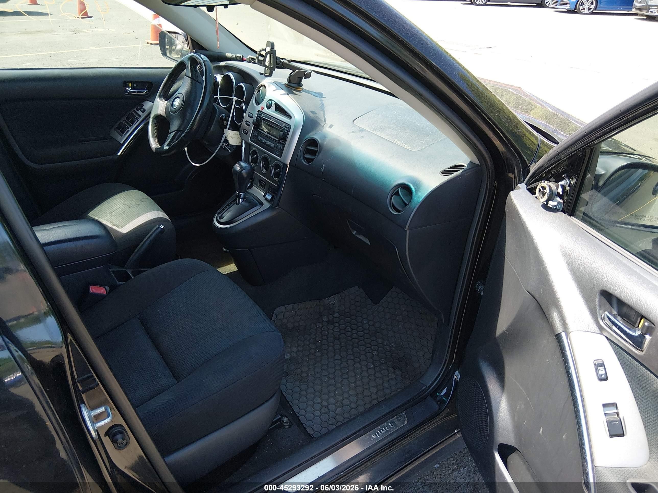 2008 Toyota Matrix Xr Black vin: 2T1KR32E28C698315