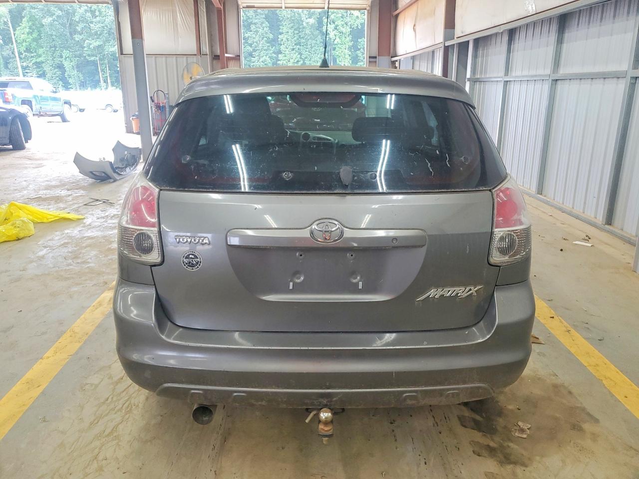 2008 Toyota Matrix Base Gray vin: 2T1KR32E28C715565
